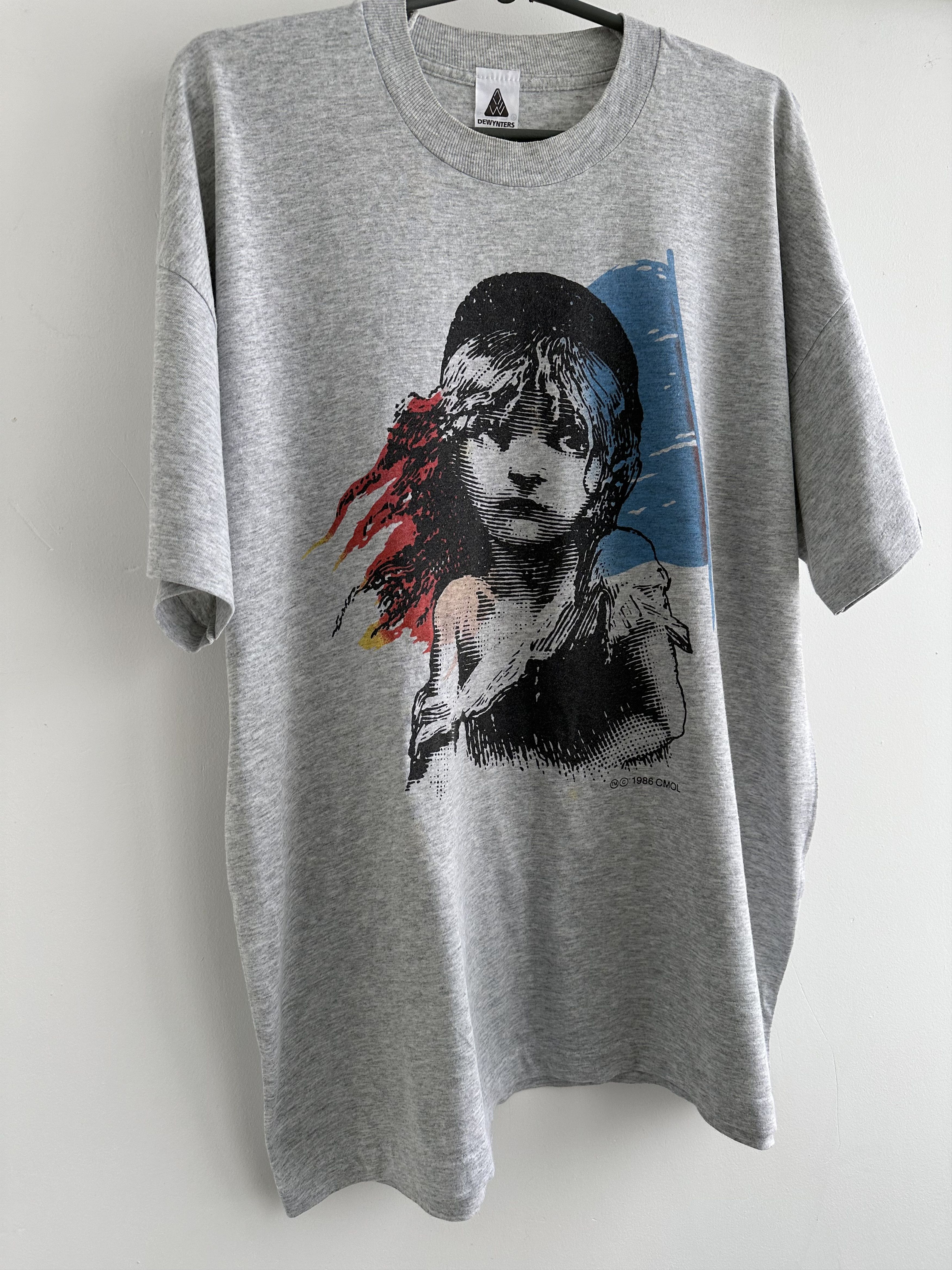 Vintage Vintage 1986 Les Miserables Movie Art Rare Tee Streetwear Size US XL / EU 56 / 4 - 2 Thumbnail