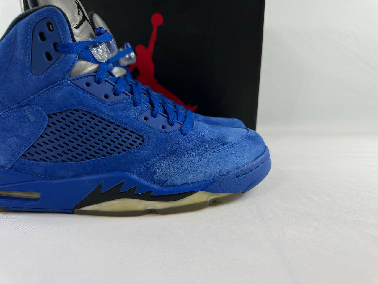Nike Nike Air Jordan 5 Retro 'Blue Suede' 2017 136027-401 Size US 12 / EU 45 - 3 Thumbnail