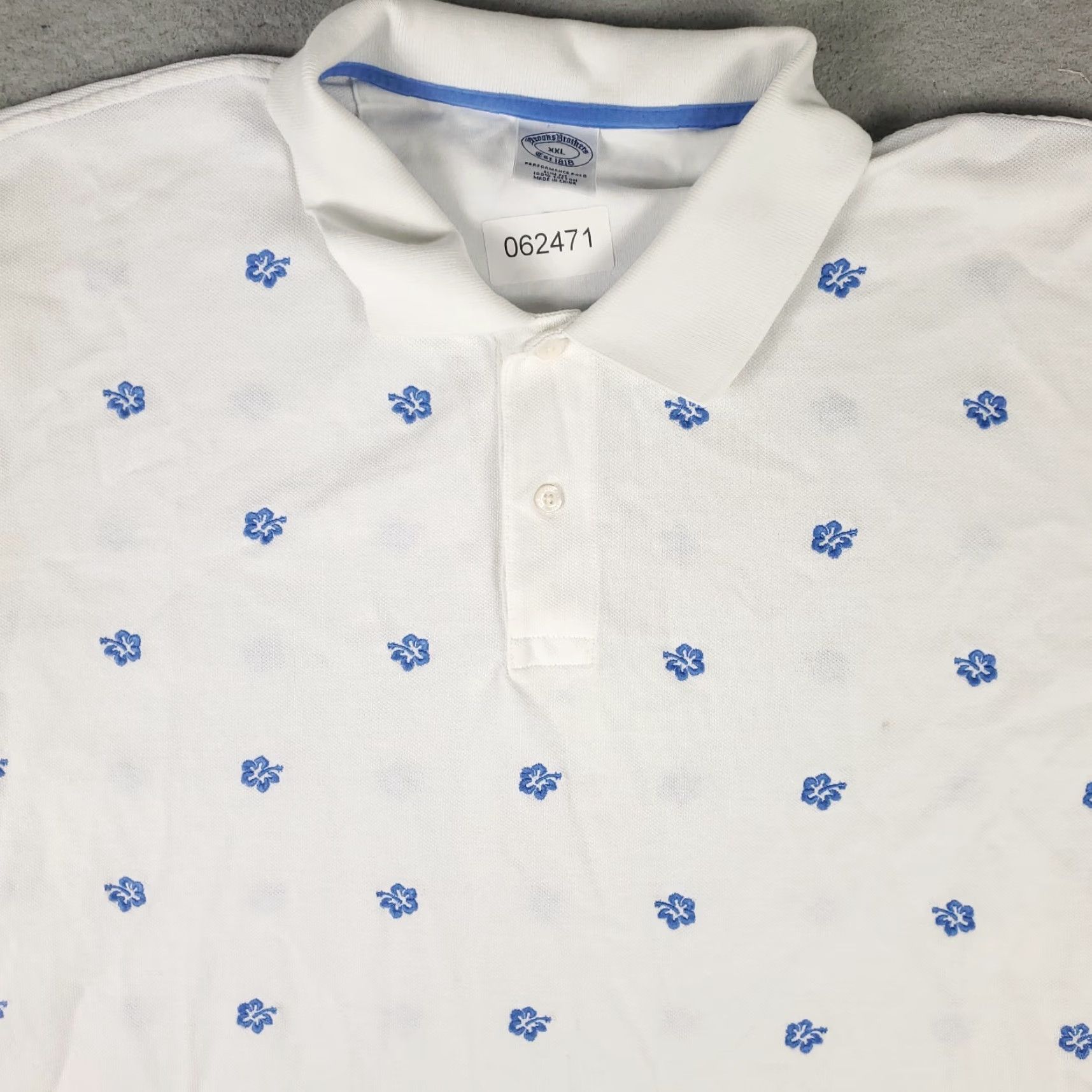 Brooks Brothers Brooks Brothers Polo Shirt Mens 2XL White Embroidered Slim Fit Short Sleeve Shirt Mens 2XL White Classic Preppy Sports American Polo Size US XXL / EU 58 / 5 - 2 Thumbnail