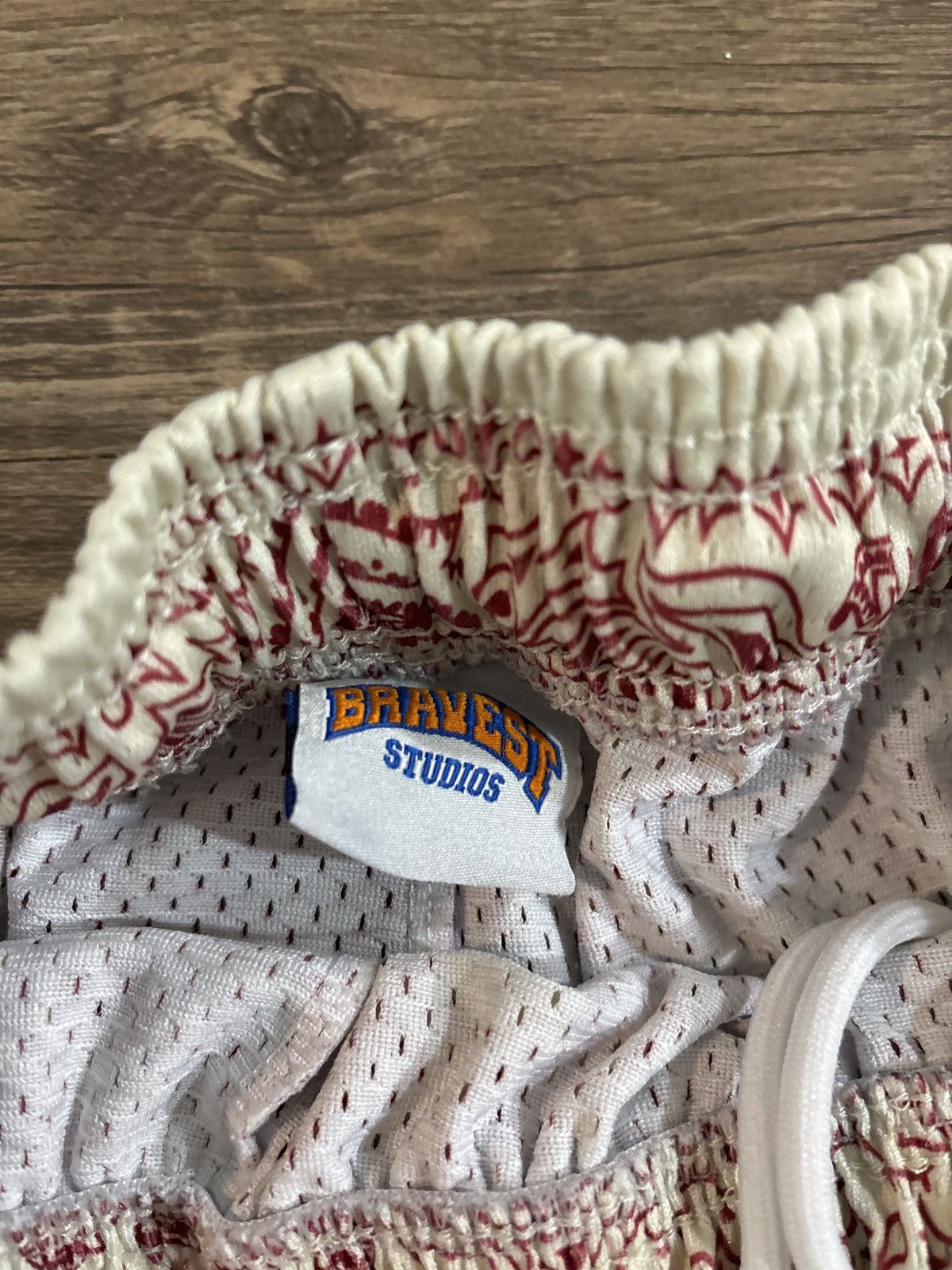 Bravest Studios Bravest Studios Cream Paisley Shorts Size US 32 / EU 48 - 3 Thumbnail