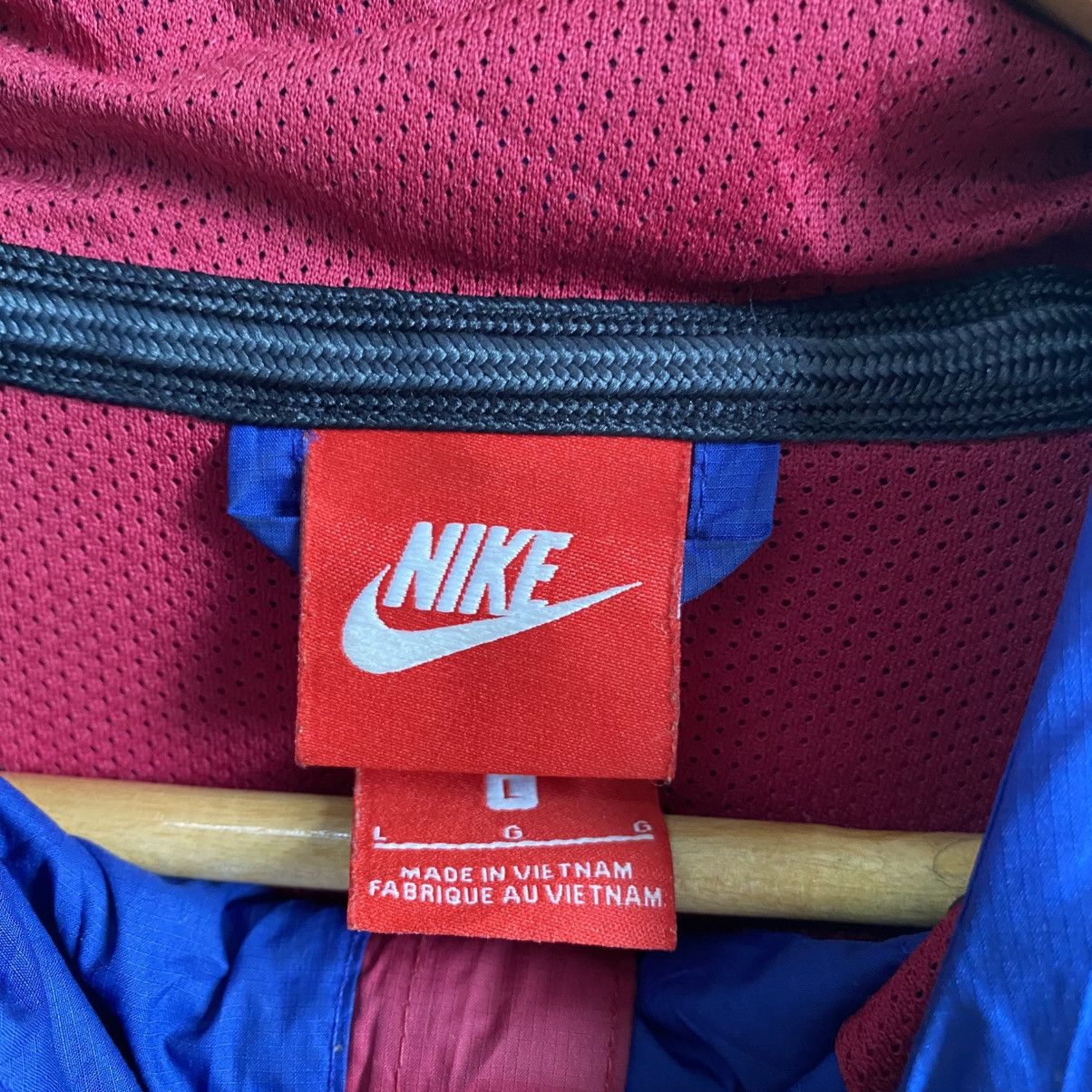 Nike NIKE FC BARCELONA WINDBREAKER Size US L / EU 52-54 / 3 - 5 Thumbnail