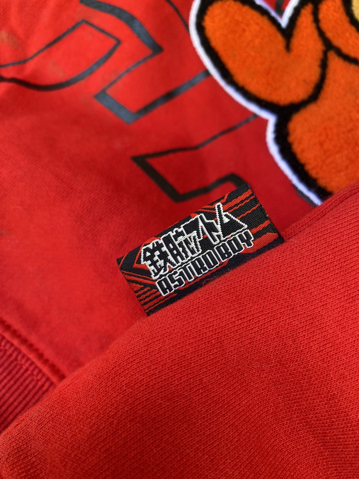 Anime × Japanese Brand × Vintage Vintage Astroboy Embroidered Hoodie Size US XS / EU 42 / 0 - 12 Thumbnail