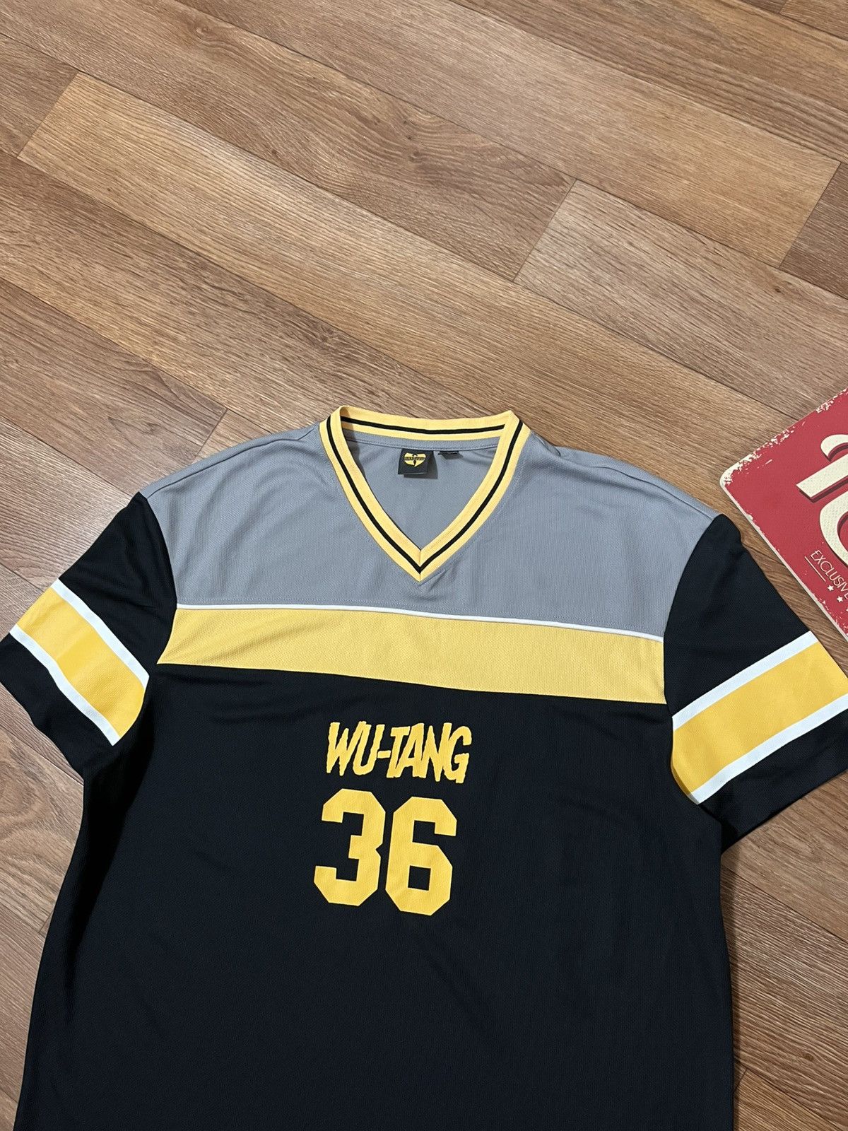 Wu-Tang Clan Wu-Tang Clan #36 T Shirt Jersey Size US L / EU 52-54 / 3 - 4 Thumbnail