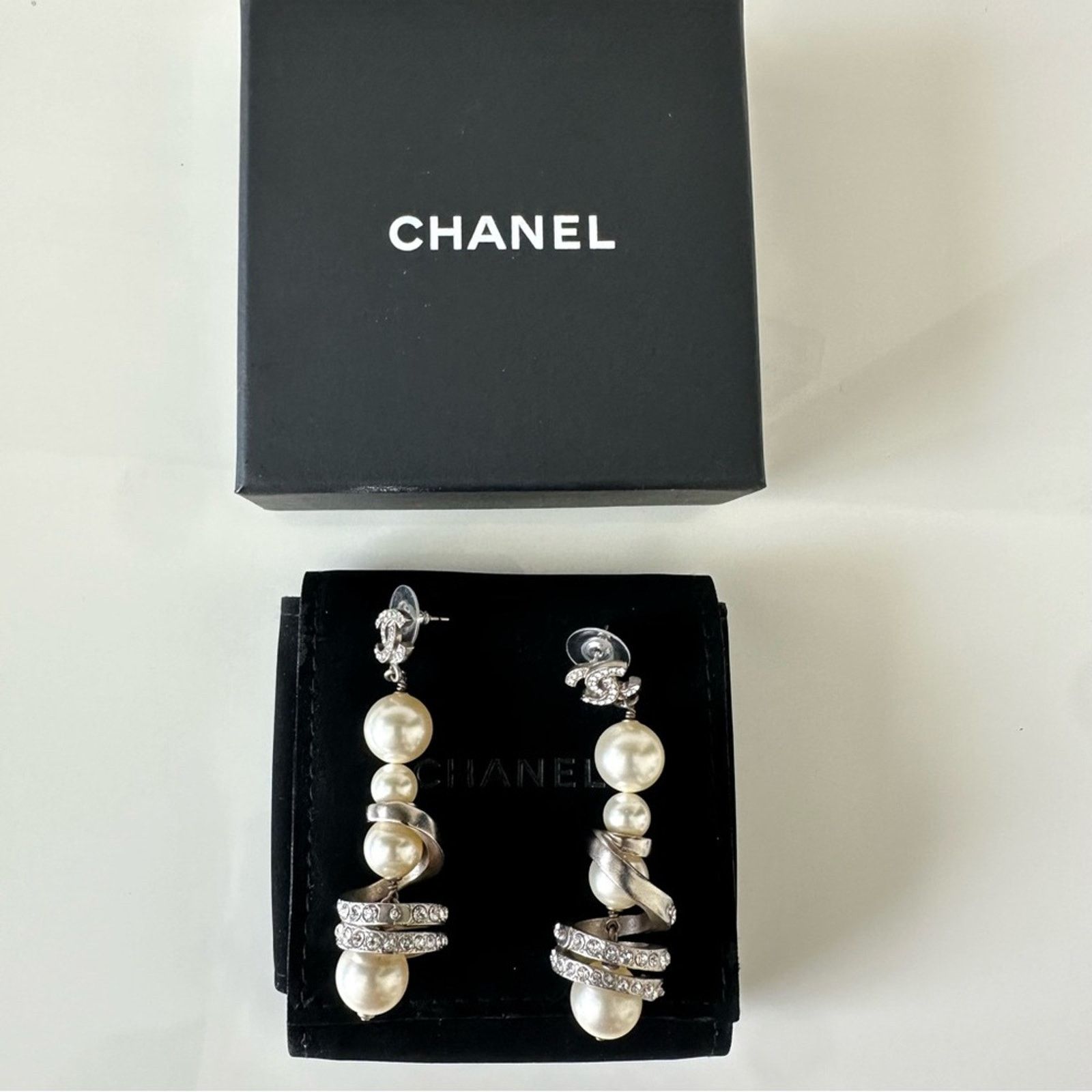 Chanel CHANEL earrings with big crystals Authentic Size ONE SIZE - 2 Thumbnail