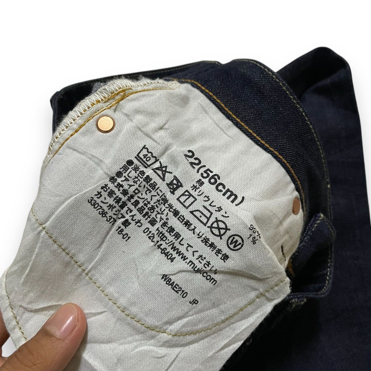 Uniqlo ORIGINAL JAPANES BRAND MUJI SLIM STRAIGHT (26×37) Size US 26 / EU 42 - 7 Thumbnail