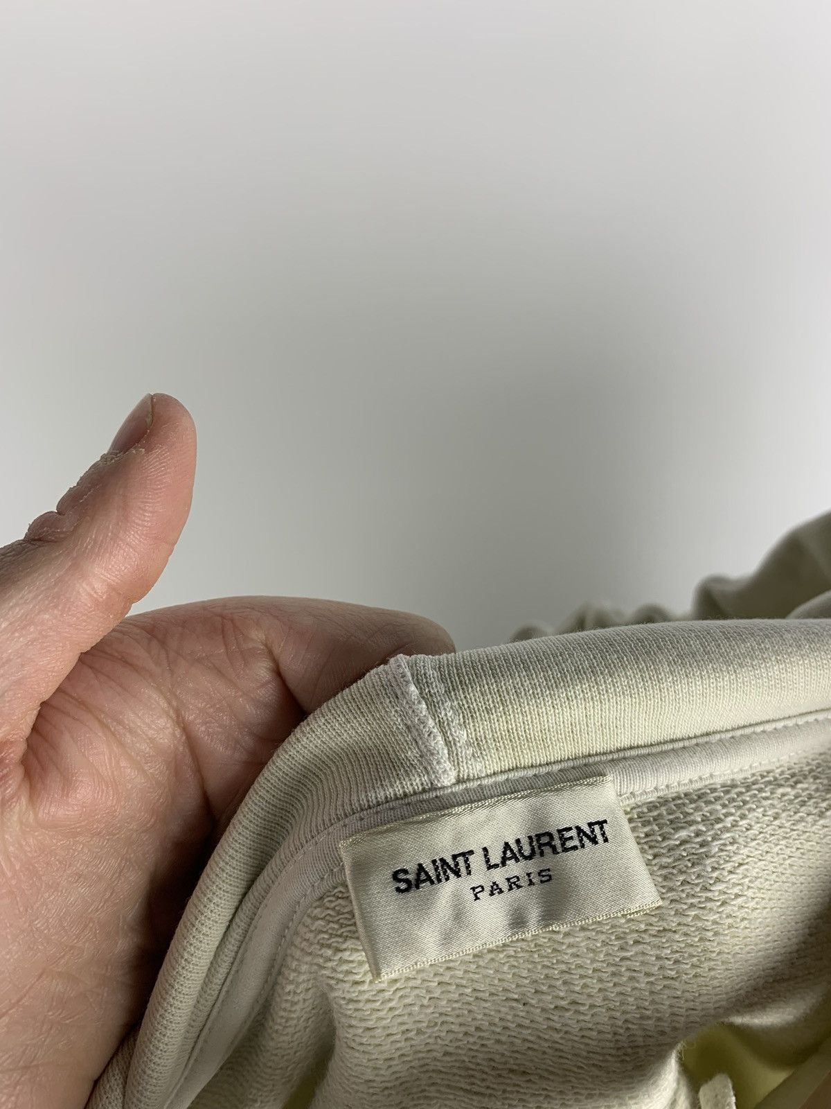 Saint Laurent Paris Saint Laurent Paris Hoodie Men’s Size M Cream Size US M / EU 48-50 / 2 - 9 Thumbnail