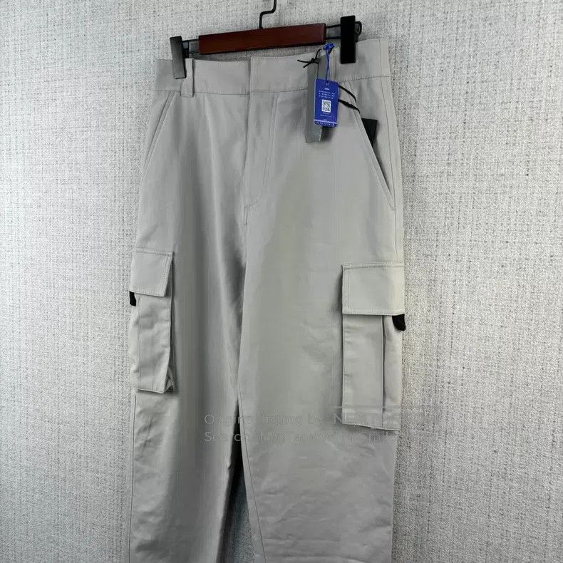 Dior Dior Solid colour large pockets on both sides plush logo c Size US 28 / EU 44 - 2 Thumbnail