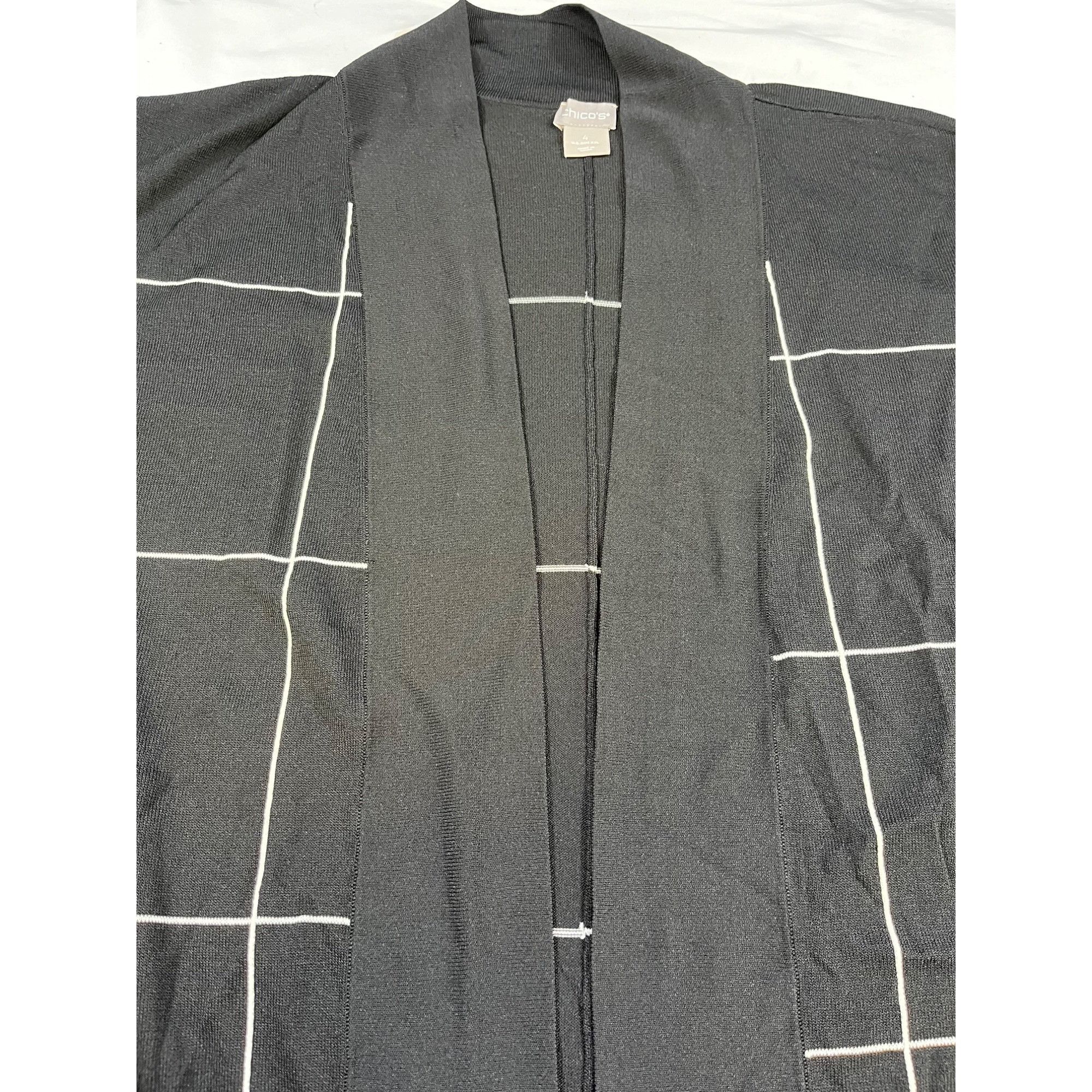 Chicos Chicos Womens Black Cardigan Sweater Size XXL SKU 6740 Size XXL / US 16-18 / IT 52-54 - 3 Thumbnail