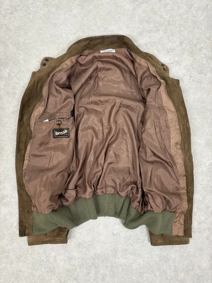 Armani Collezioni 2000s Giorgio Armani Le Collezioni Brown Suede Buttoned Leather Jacket Size US XS / EU 42 / 0 - 7 Thumbnail
