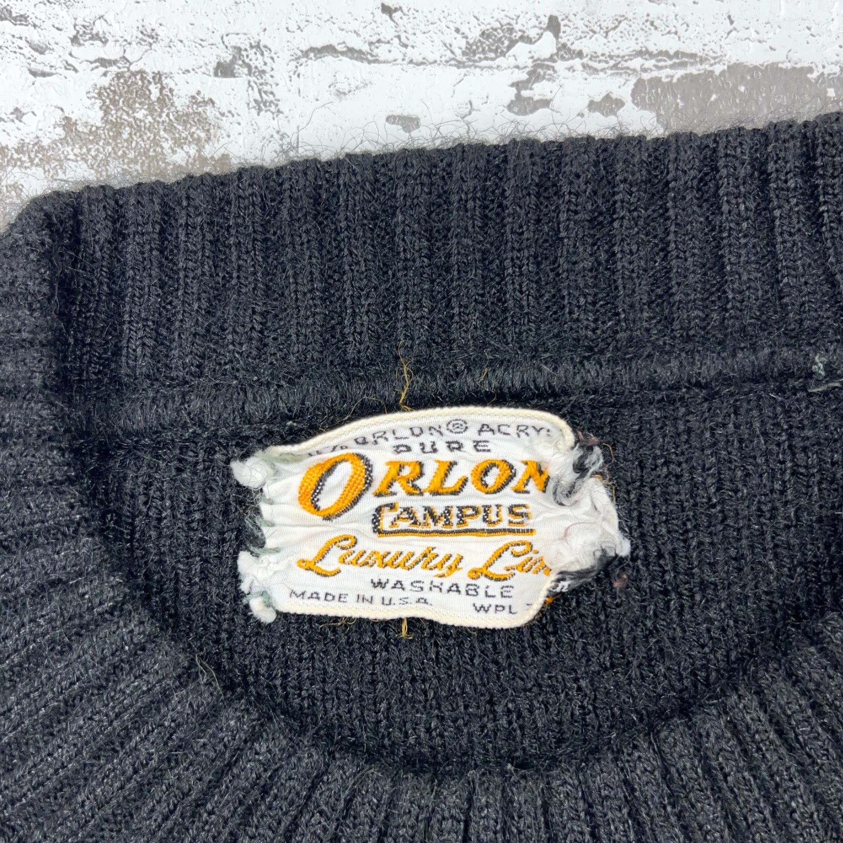 Vintage VINTAGE Orlon Sweater Women Small 70s 80s Nordic Fair Isle Grandma Black White Size L / US 10 / IT 46 - 6 Thumbnail