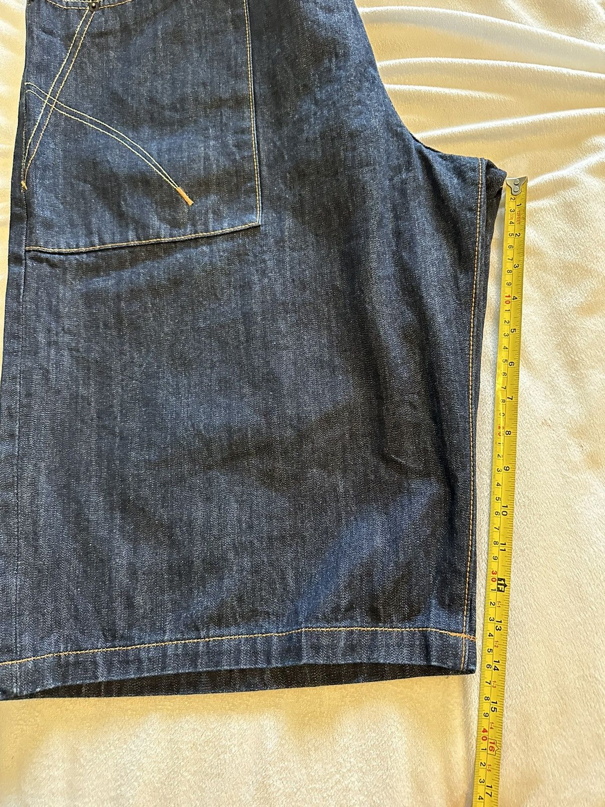 Rocawear × Vintage VTG Rocawear Denim Shorts Mens Blue Embroidered-40x13 Size US 40 / EU 56 - 9 Thumbnail