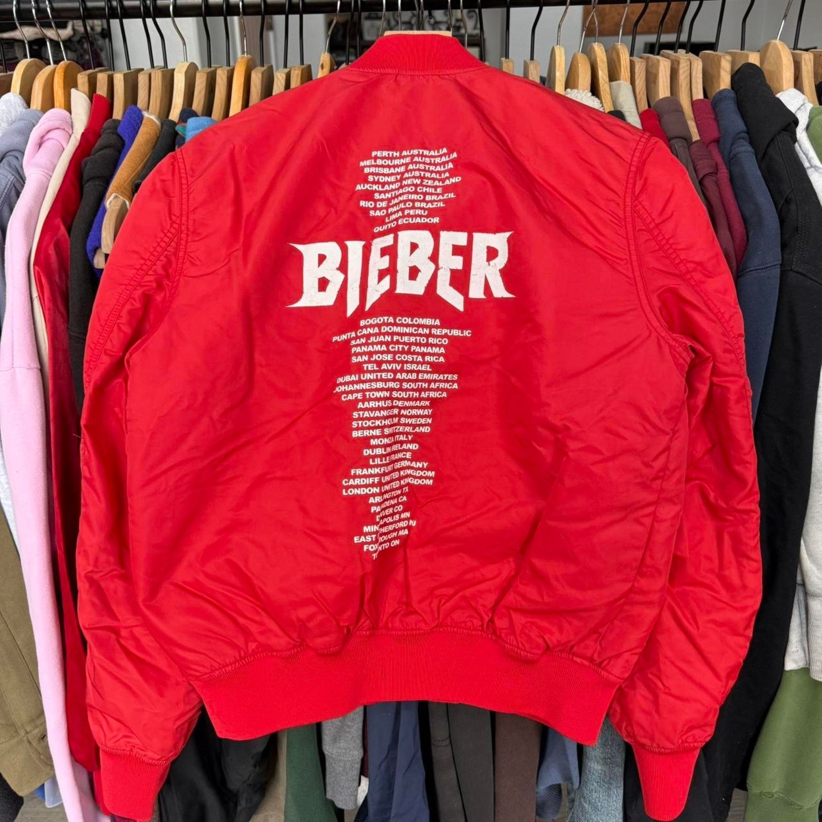 Other 2017 Justin Bieber Team Tour Jacket Red Size US S / EU 44-46 / 1 - 5 Thumbnail