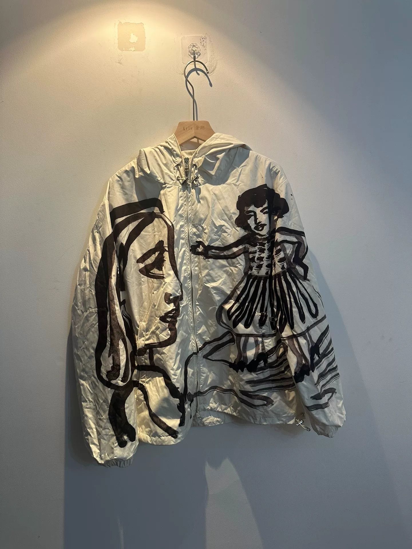 Moncler moncler graffiti windbreaker jacket Size US S / EU 44-46 / 1 - 1 Thumbnail