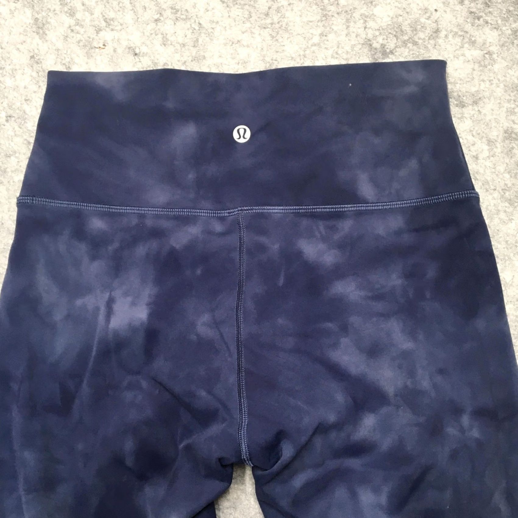 Lululemon Lululemon Leggings Womens 8 Blue Tie Dye High Rise Ankle Yoga Stretch Athletic Size 30" / US 8 / IT 44 - 6 Thumbnail