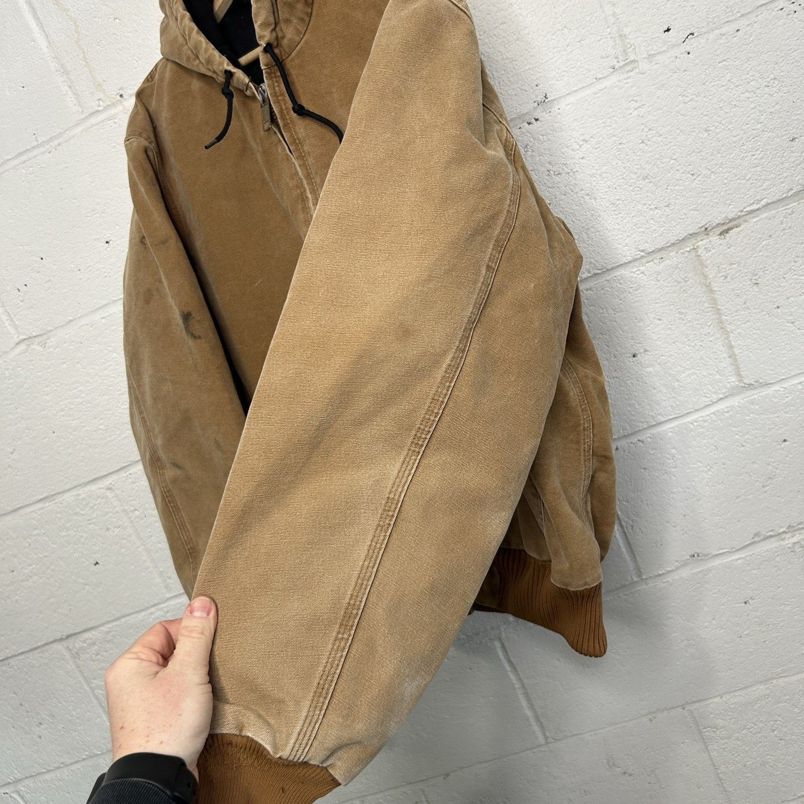 Carhartt NCAA X Carhartt Quilted Active Jacket “WVU Mountaineers" Size US L / EU 52-54 / 3 - 9 Thumbnail