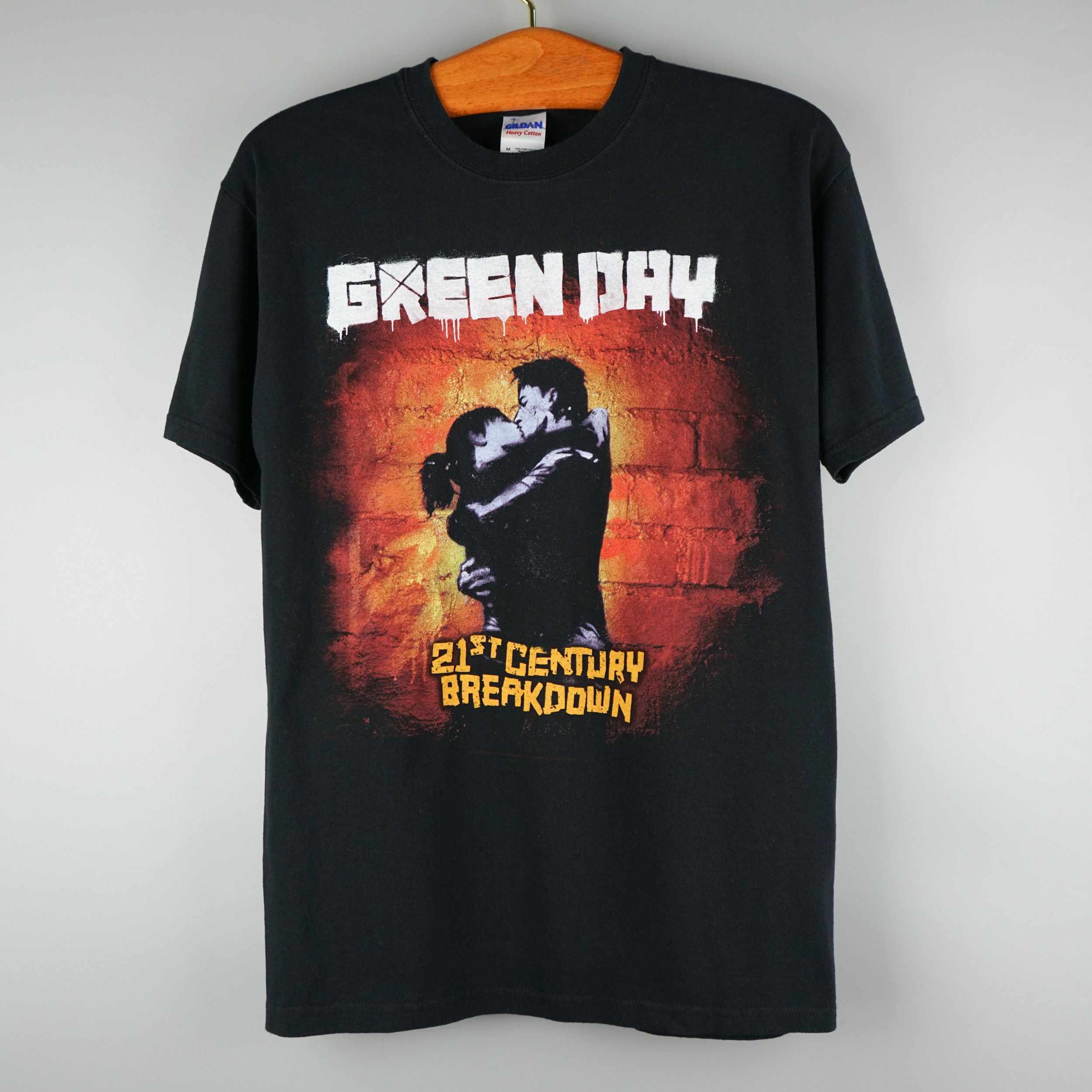 Band Tees × Vintage Vintage 2009 Green Day 21st Century Breakdown T-Shirt Size US M / EU 48-50 / 2 - 1 Thumbnail