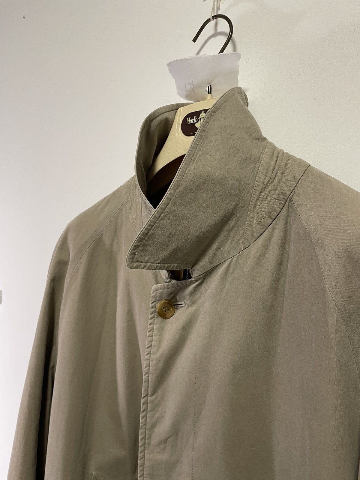 Burberry Burberry Trench Coat - vintage made in England Size M / US 6-8 / IT 42-44 - 9 Thumbnail