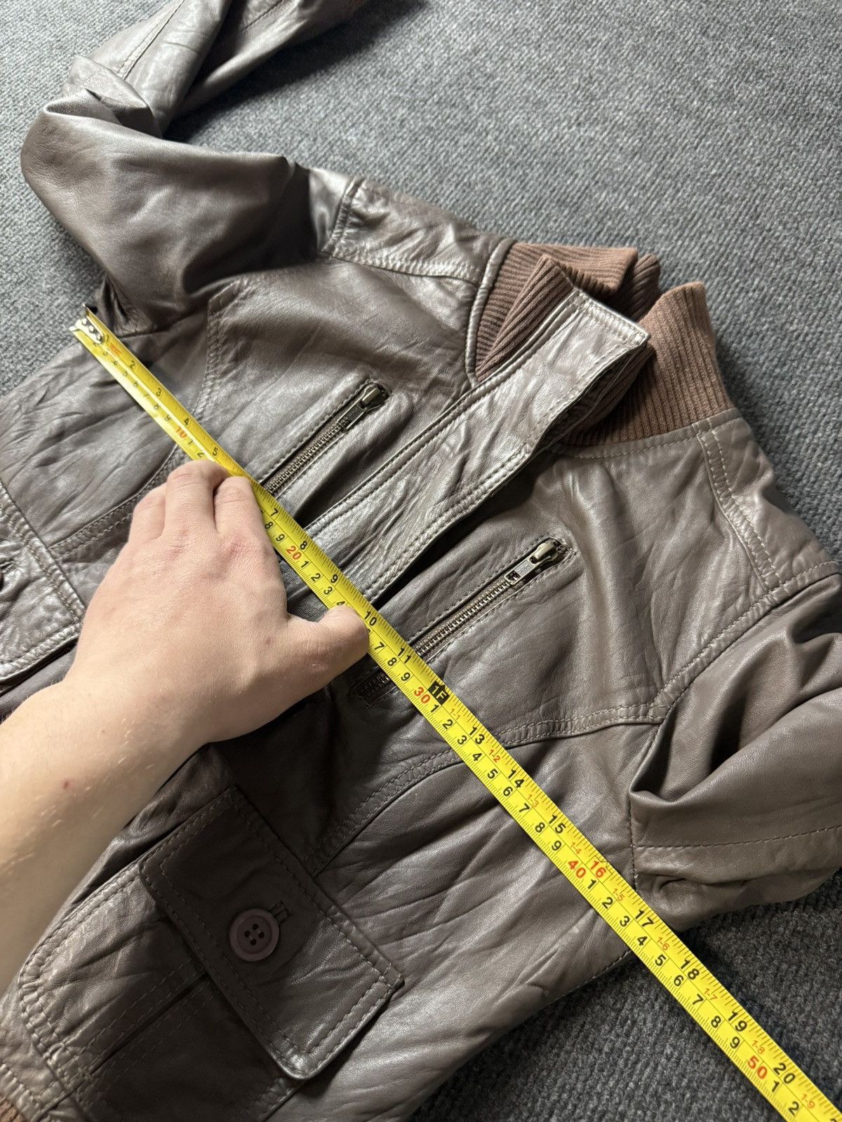 Genuine Leather Saint Tropez Cropped Rock Punk Leather Bomber Jacket XS Y2K Size XS / US 0-2 / IT 36-38 - 20 Thumbnail