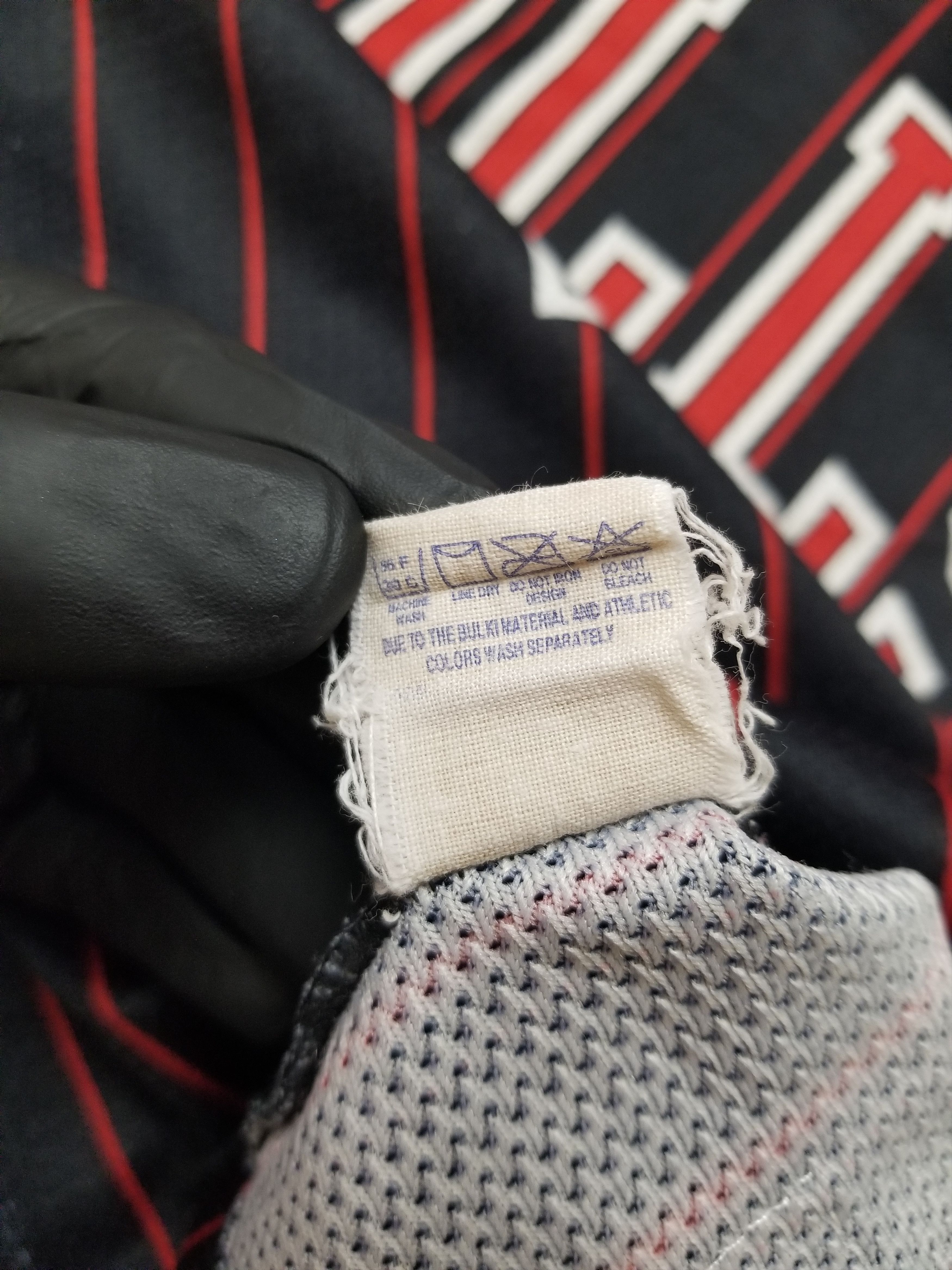 Champion Michael Jordan #23 Chicago Bulls Champion Jersey NB Youth L Size US XXS / EU 40 - 16 Thumbnail
