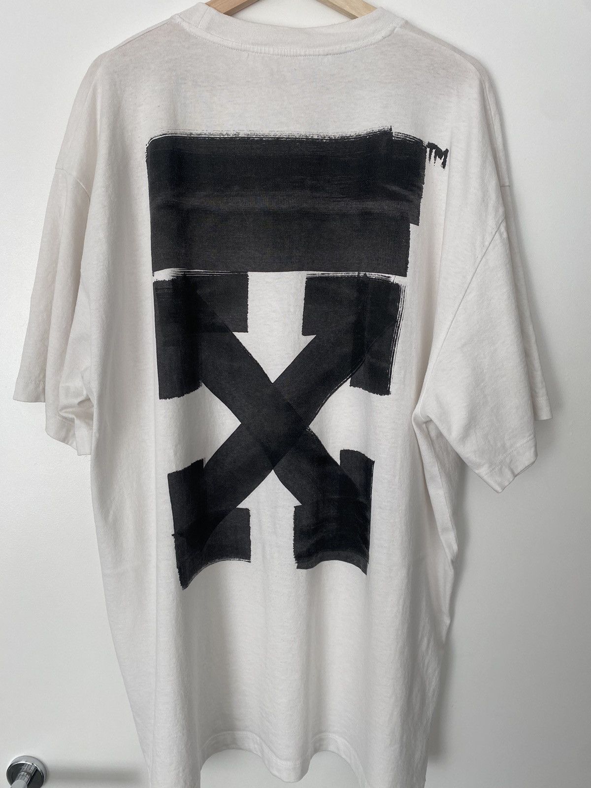 Off-White T-shirt jumbo Size US XL / EU 56 / 4 - 3 Thumbnail