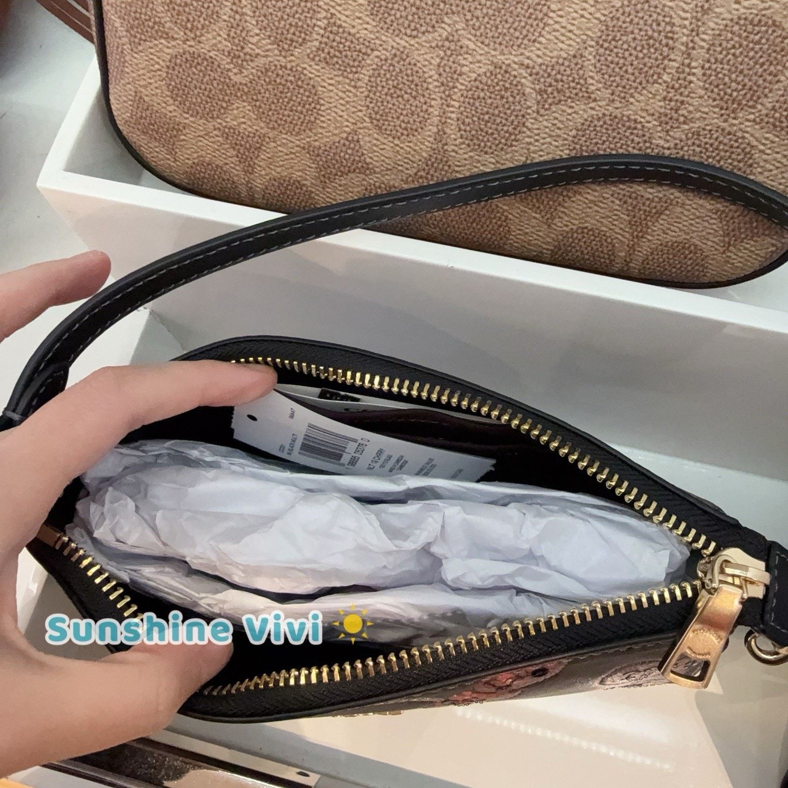 Coach NWT Coach Nolita 19 Cherry Print CCZ21 Gold/Black Multi Size ONE SIZE - 8 Thumbnail