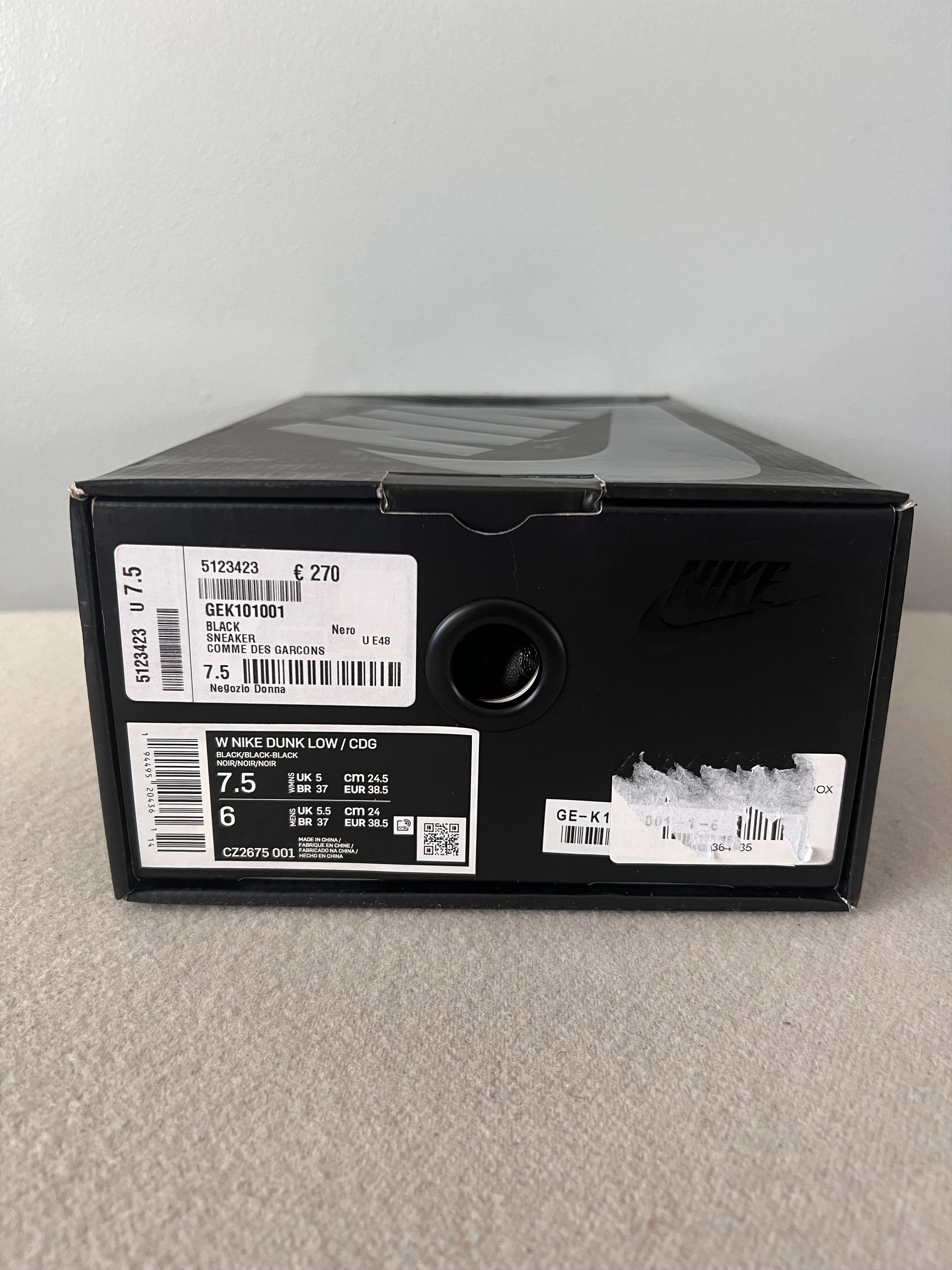 Comme des Garcons × Nike Comme des Garcons Nike Dunk Low in Black Print Size US 6 / EU 39 - 7 Thumbnail