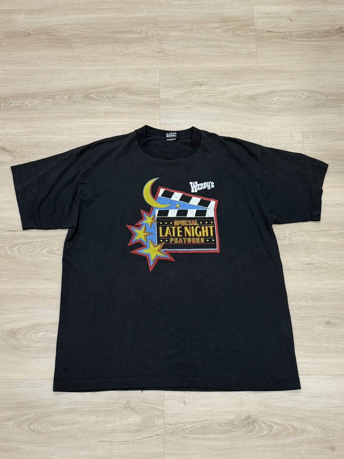 Vintage Vintage 90s Wendy’s Special Late Night Features Tee Size US XL / EU 56 / 4 - 1 Thumbnail