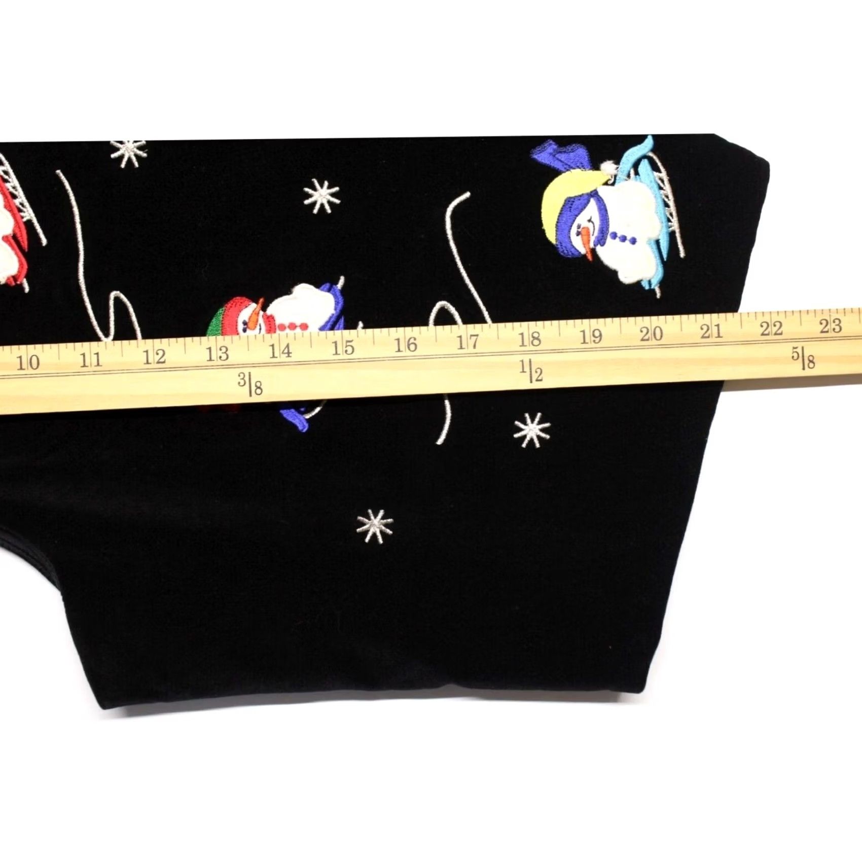 Vintage VINTAGE Karen Scott Women's Vest Black Velvet Snowman Holiday 90s Sz PL Petite Women's Christmas Embroidered Size L / US 10 / IT 46 - 5 Thumbnail