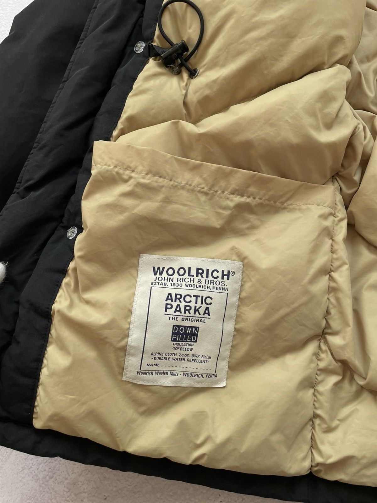 Woolrich Woolen Mills Woolrich Mens Black Fur Hooded Parka Jacket Size US S / EU 44-46 / 1 - 13 Thumbnail