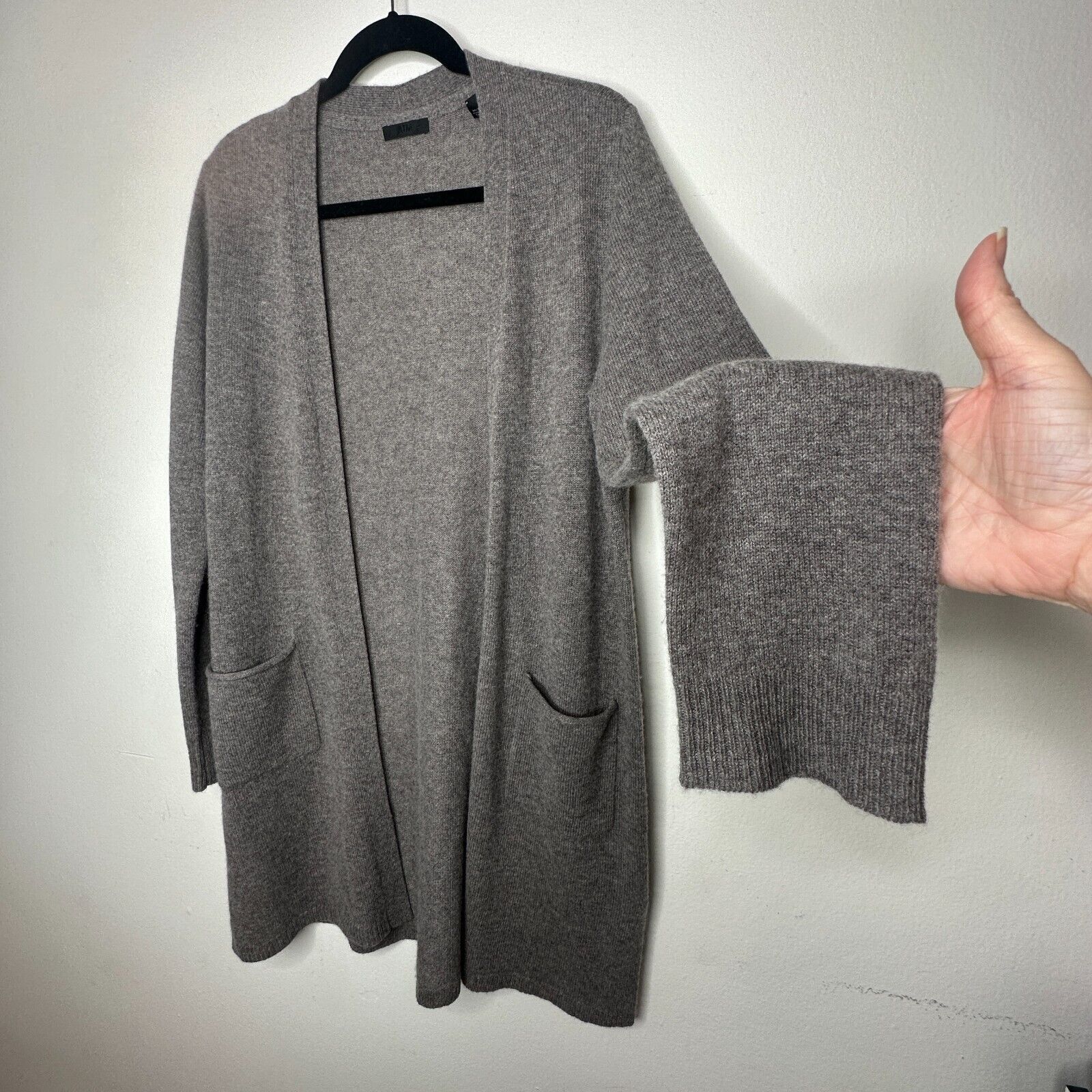 ATM ATM Gray Cashmere Open Long Sleeve Pockets Side Slits Med Size M / US 6-8 / IT 42-44 - 1 Thumbnail