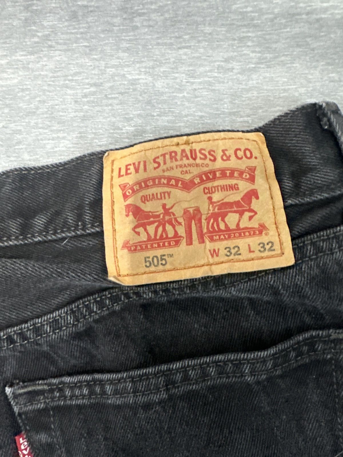 Levi's Levi’s Black 505 Denim Size US 32 / EU 48 - 2 Thumbnail