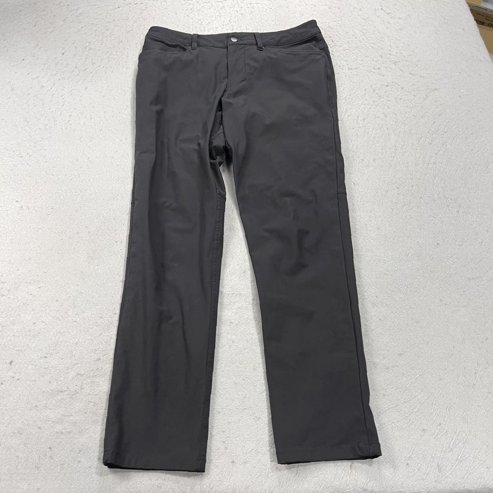 Lululemon Lululemon Pants Mens 30x30 Black Warpstreme Slim Casual Chino Button Preppy Style: Chino Size US 30 / EU 46 - 2 Thumbnail