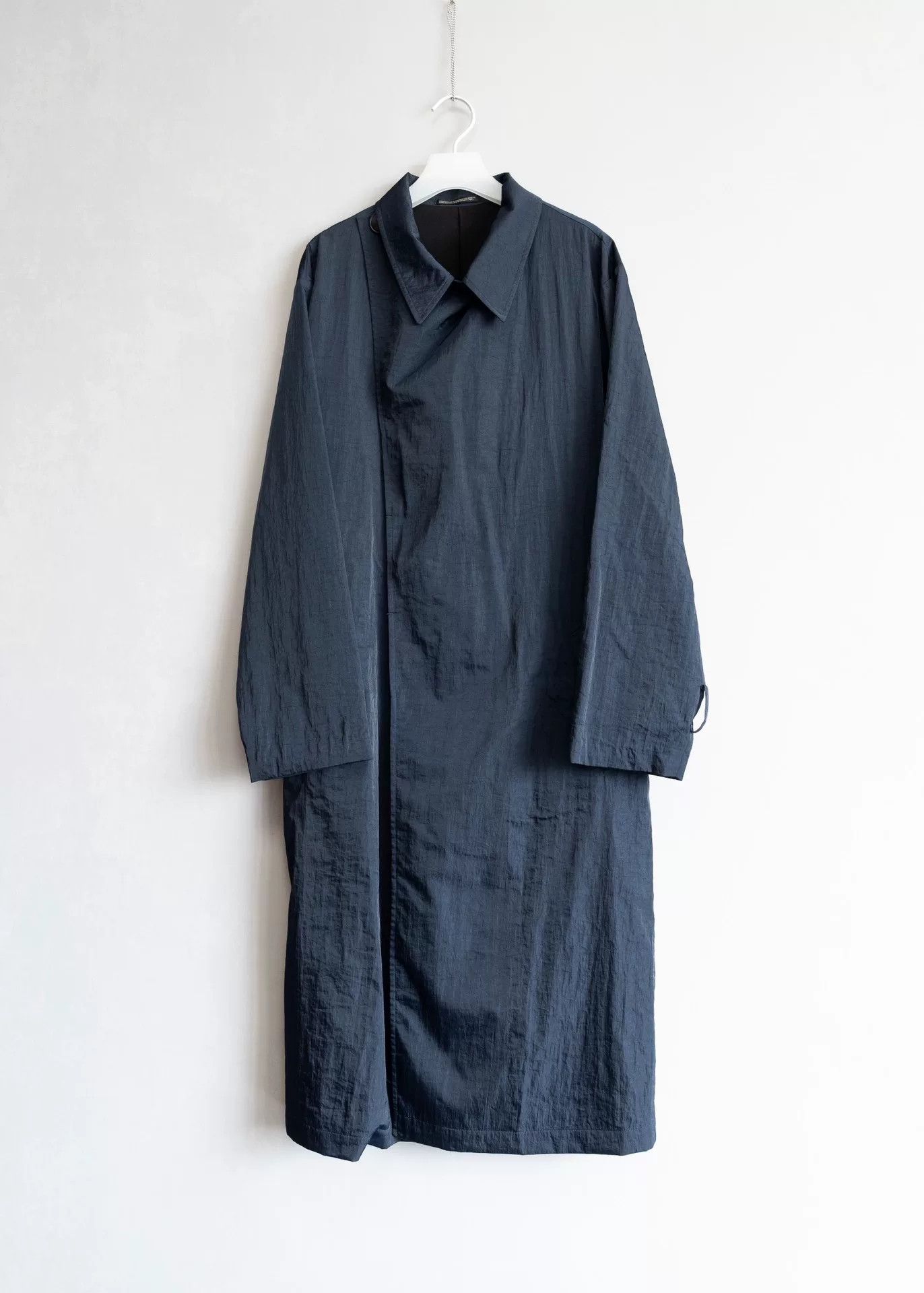 Yohji Yamamoto Yohji Yamamoto Nylon Drape Coat Size US S / EU 44-46 / 1 - 1 Thumbnail