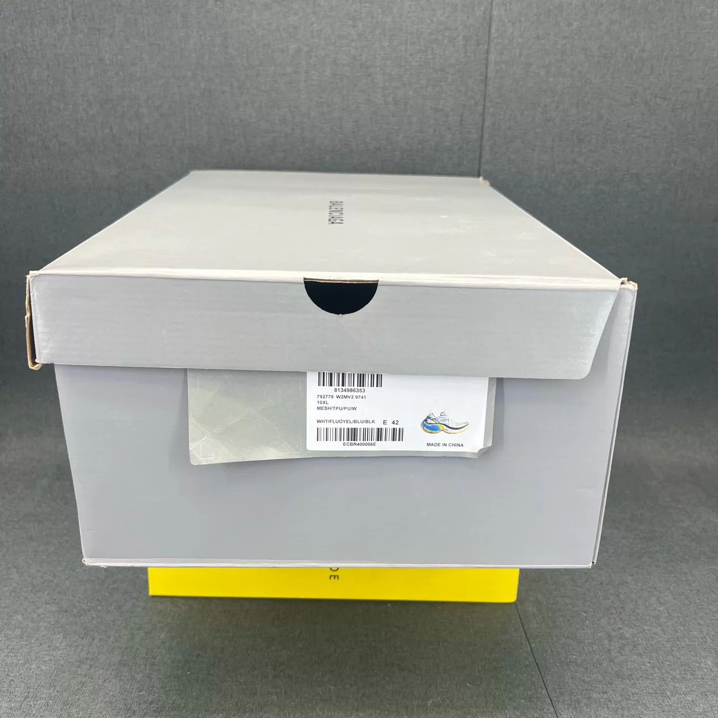Balenciaga Balenciaga 10xl Yellow Blue Gray 42 New with Box Size US 9 / EU 42 - 9 Thumbnail