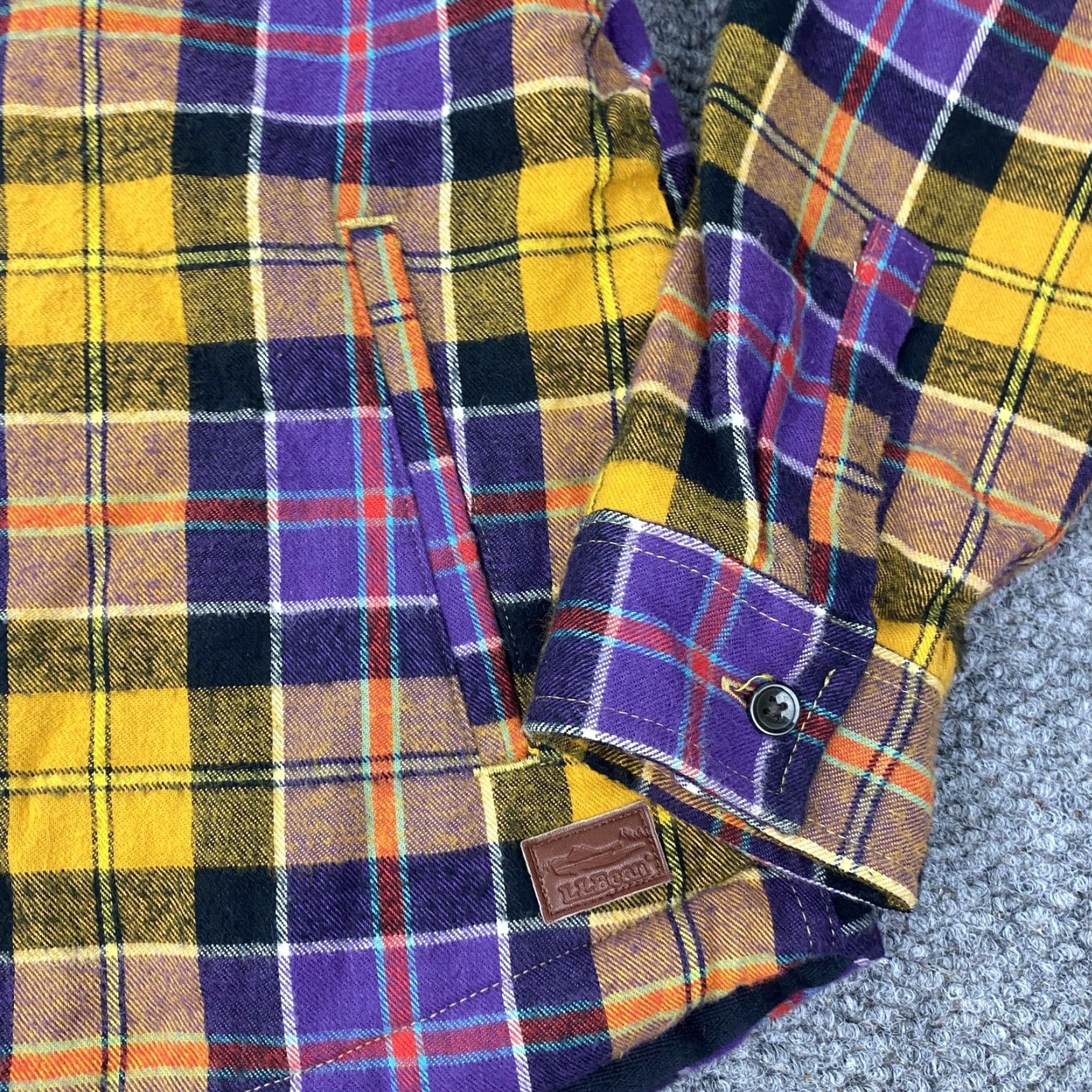 Vintage LL Bean Jacket Womens Medium Petite Yellow Plaid Flannel Hooded Sherpa Lined Size M / US 6-8 / IT 42-44 - 3 Thumbnail