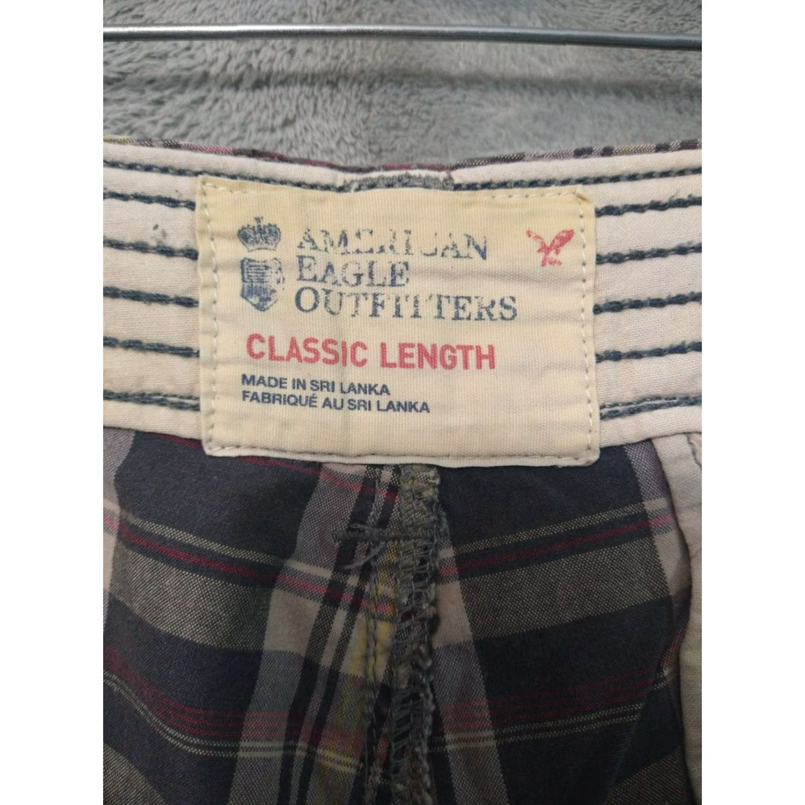 American Eagle Outfitters American Eagle Outfitters Cargo Shorts Mens 36 Blue Plaid Classic Grunge Casual Size US 36 / EU 52 - 7 Thumbnail