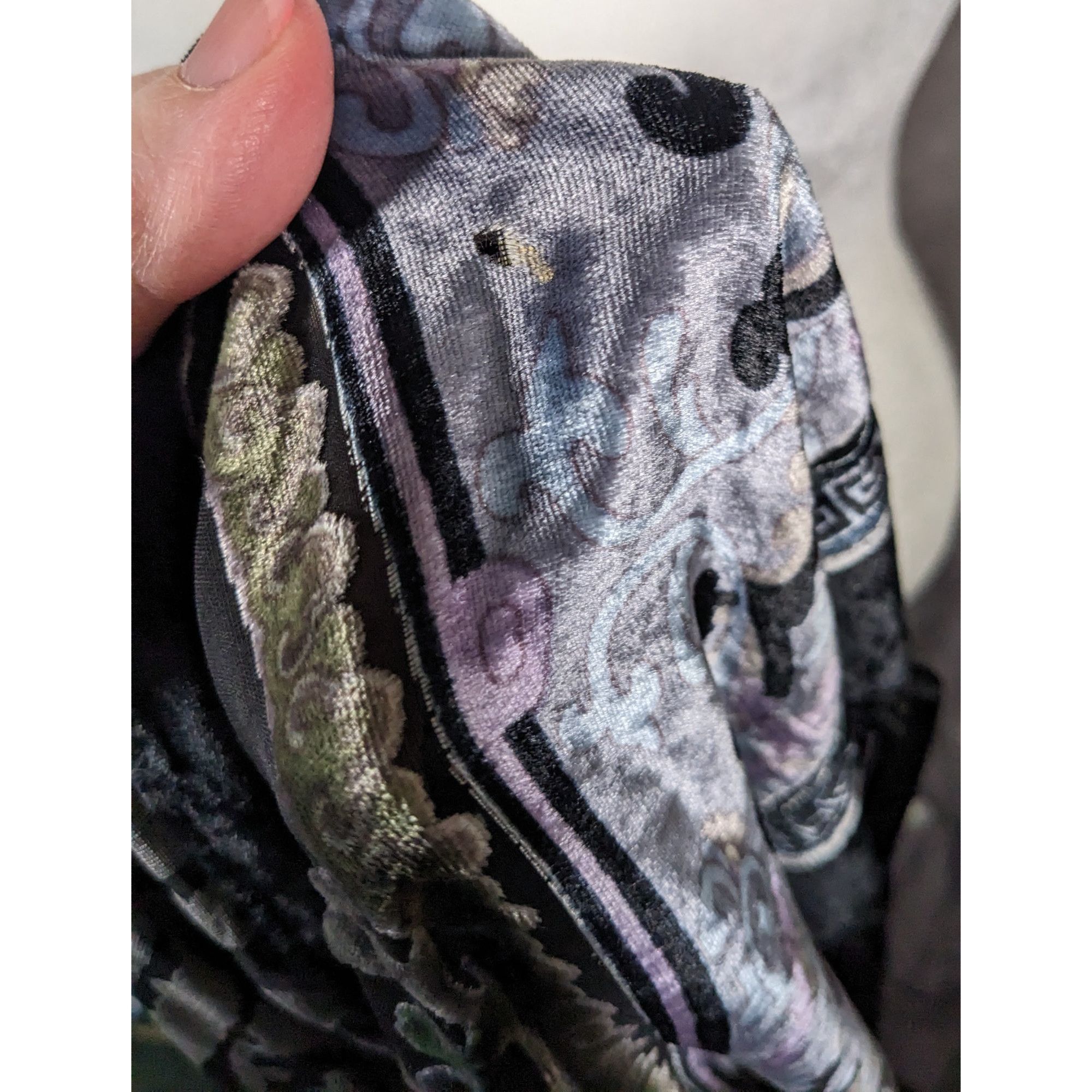 Other Vintage Fantasy Black And Pastel Velvet Burnout Scarf With F Size ONE SIZE - 7 Thumbnail