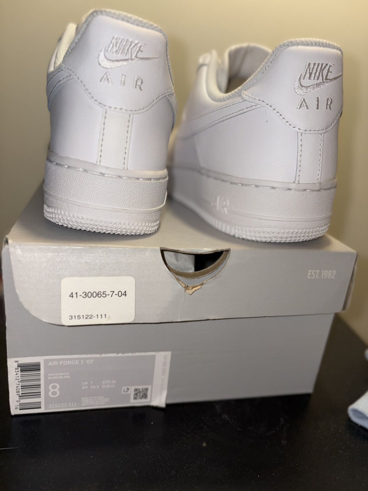 Nike Nike White AF1 Size 8 Size US 8 / EU 41 - 4 Thumbnail