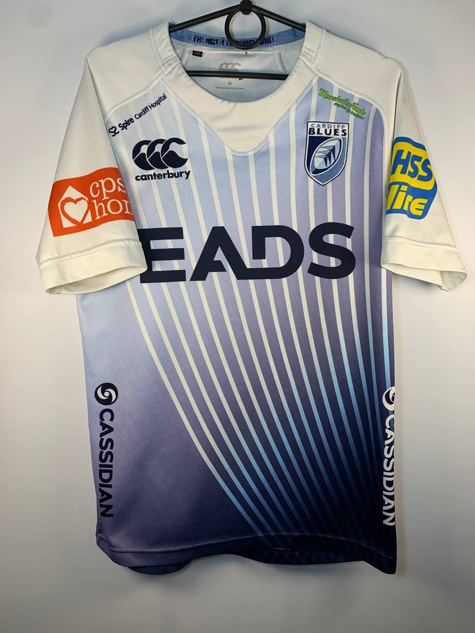 Canterbury of New Zealand × Vintage Cardiff Blues Rugby Jersey 2010/11 Canterbury EADS Sponsor Size US M / EU 48-50 / 2 - 1 Thumbnail