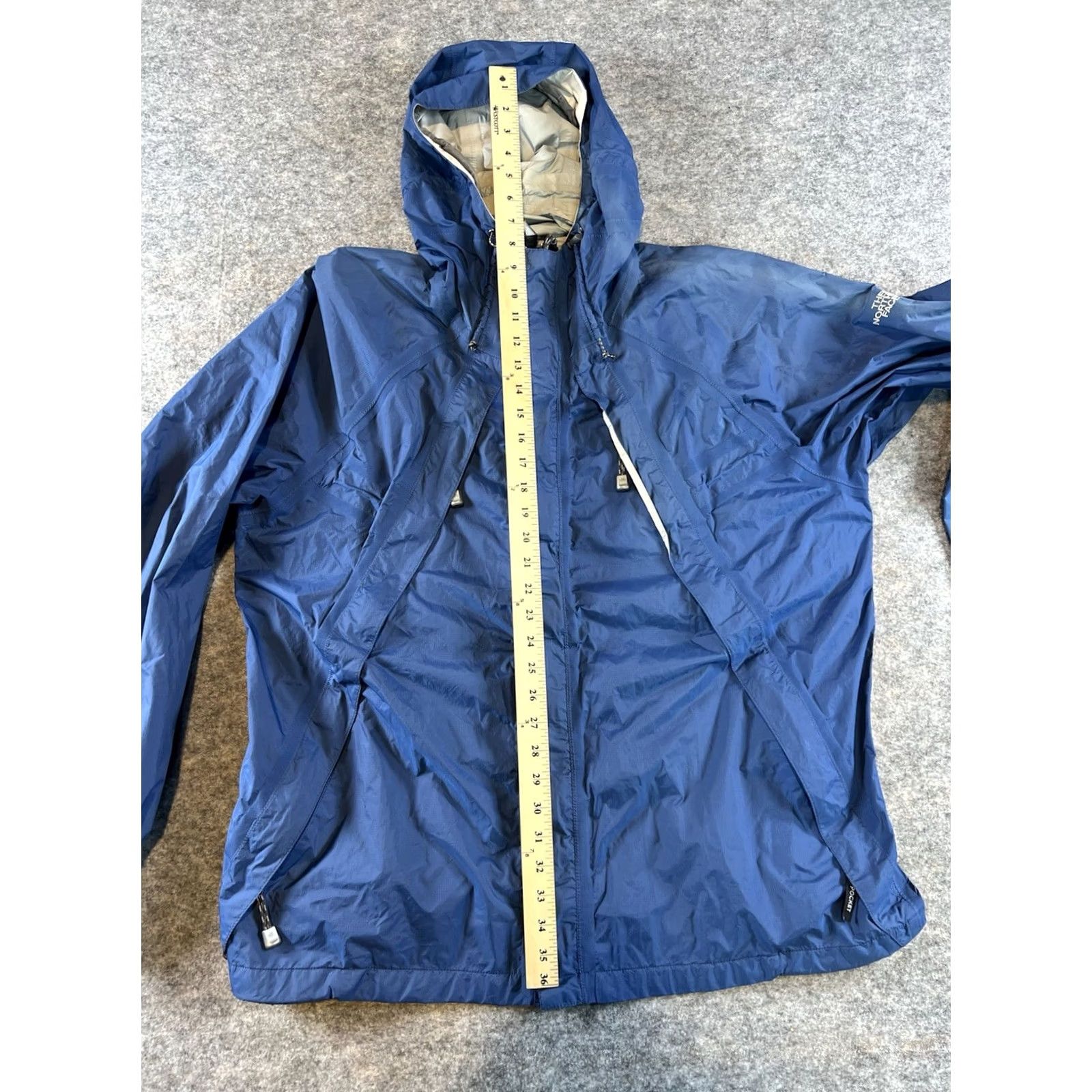 The North Face The North Face Blue HyVent Hooded Zip Windbreaker Rain Jacket XL Men Windbreaker Hooded Zip Full Zip Lightweight Packable Nylon DryVent Jacket Size US XL / EU 56 / 4 - 3 Thumbnail