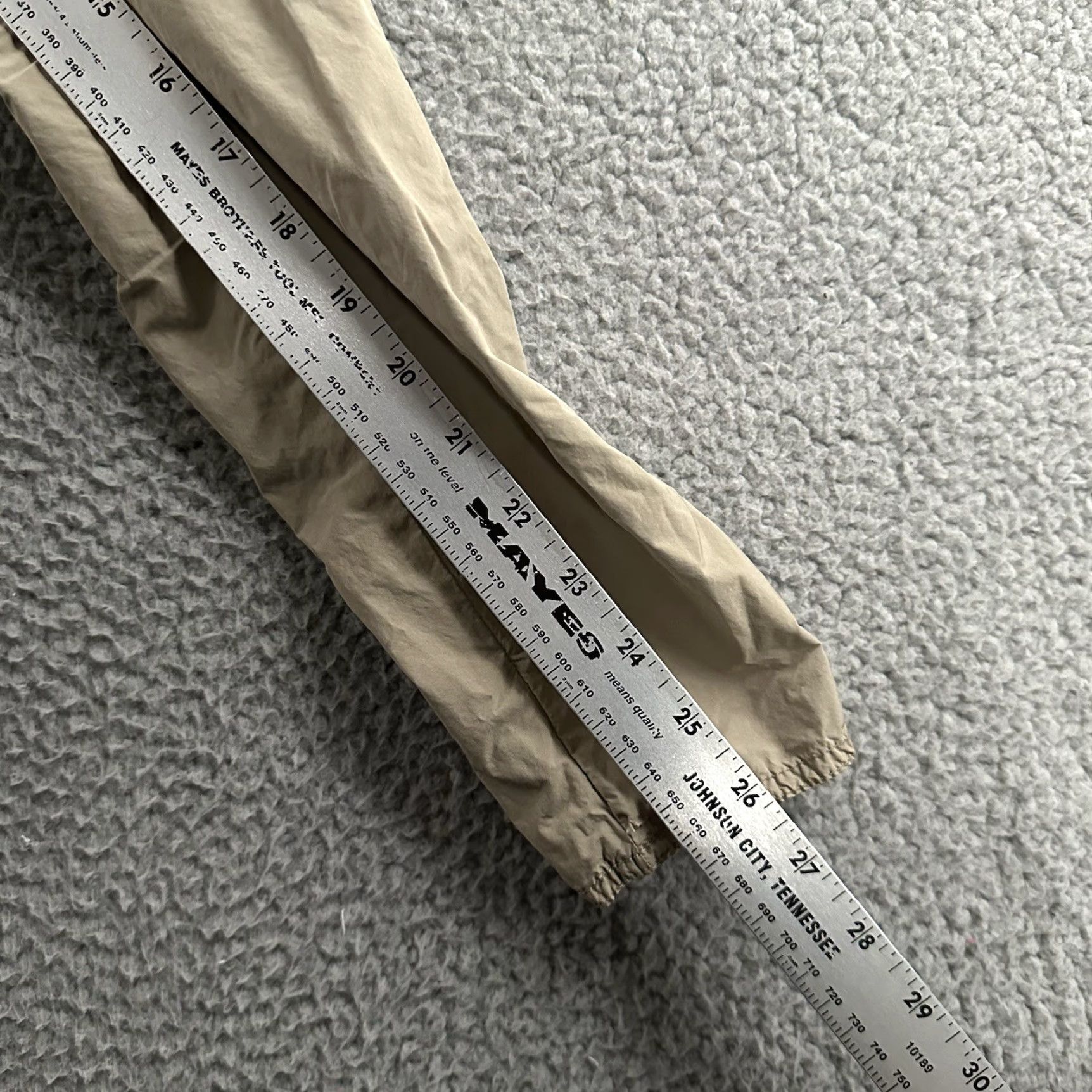 Aspesi Aspesi Jacket Women XS Beige Lightweight Button Polyester Polyamide Clothes Basic 90s? (No, must only use original words. Avoid adding new info) Size XS / US 0-2 / IT 36-38 - 7 Thumbnail