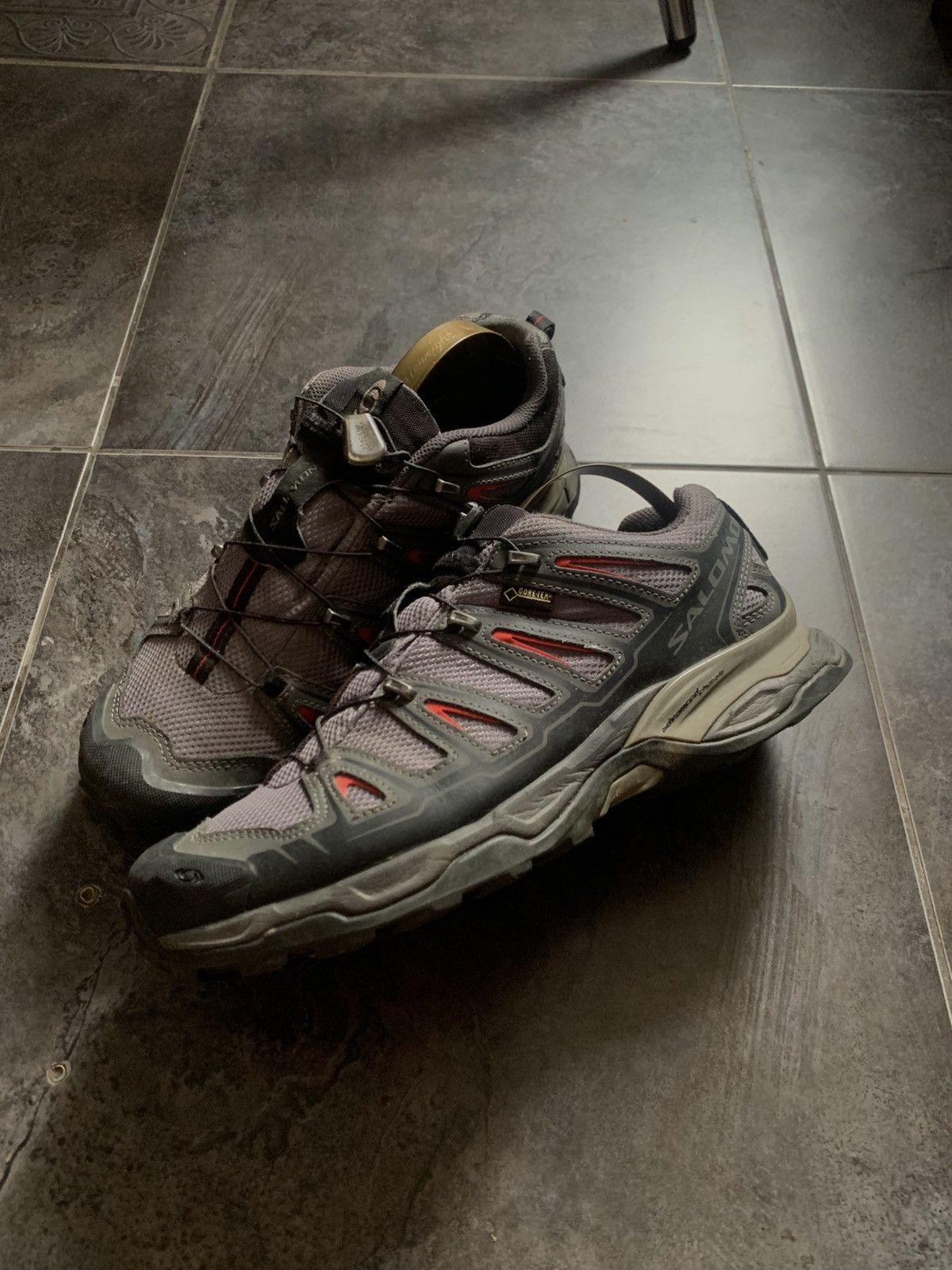 Salomon Salomon Gore-Tex sneakers Size US 8.5 / EU 41-42 - 2 Thumbnail