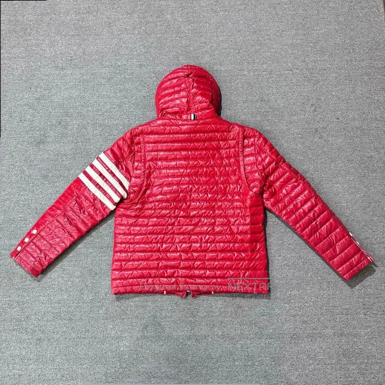 Thom Browne Thom Browne Classic red hoodie with ribbed pattern and dow Size US S / EU 44-46 / 1 - 2 Thumbnail