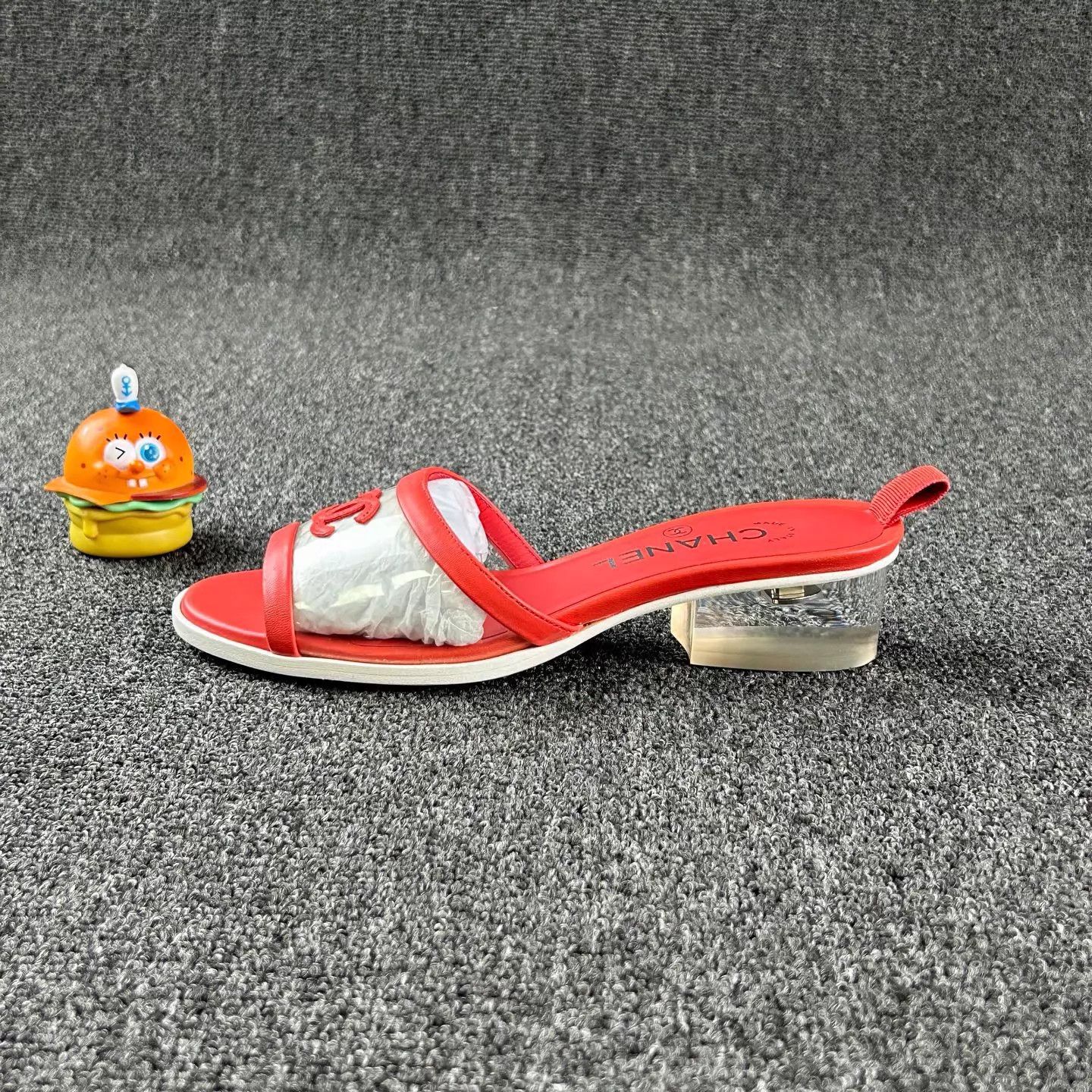 Chanel Chanel Red Double C Low Heel Slides 35.5 Size US 5 / IT 35 - 3 Thumbnail
