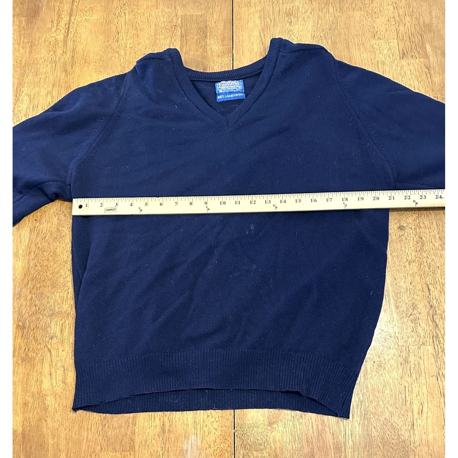 Pendleton VINTAGE Pendleton Lambswool V Neck Sweater M Navy Men Pullover 80s USA Size US M / EU 48-50 / 2 - 6 Thumbnail