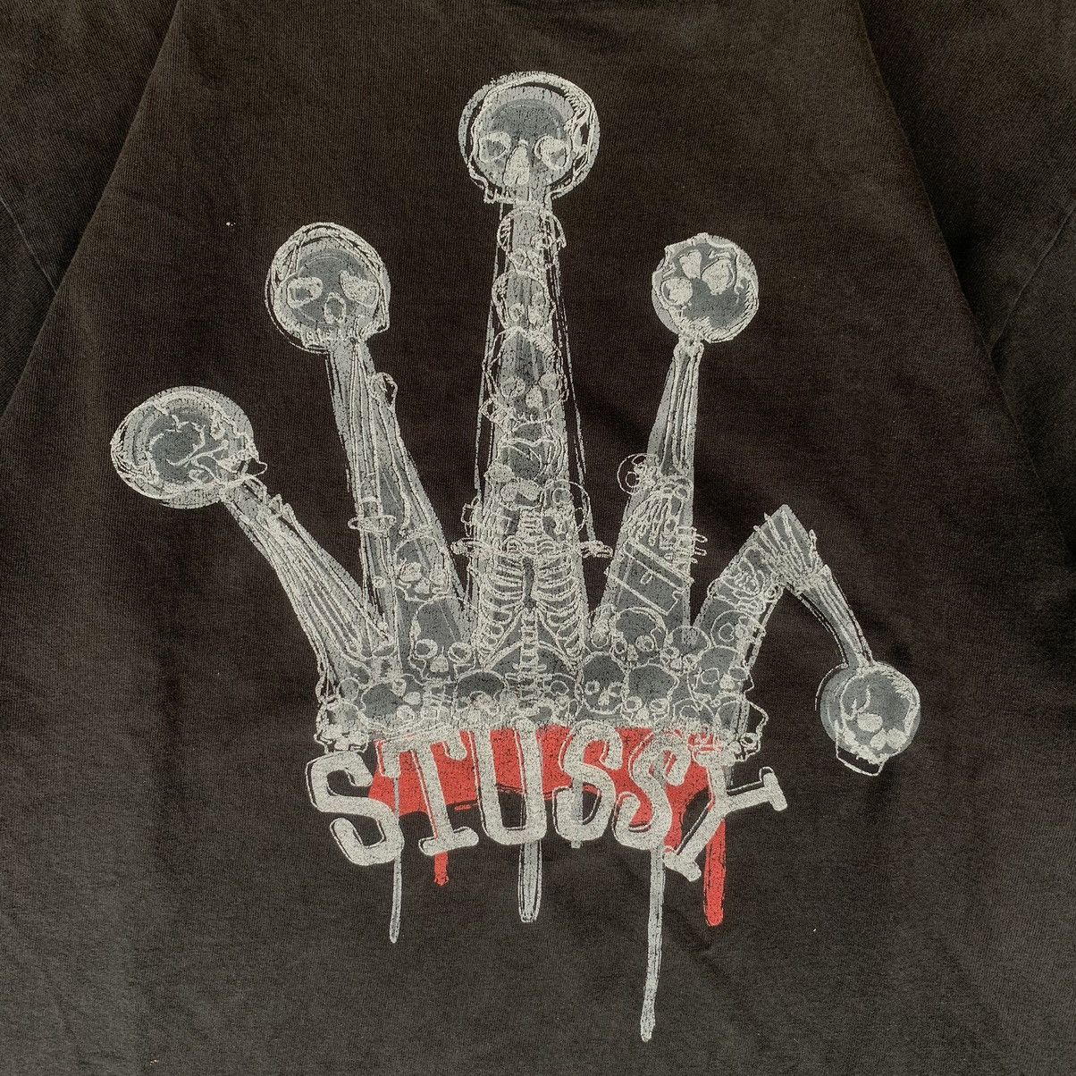 Stussy × Vintage Stussy early 00’s longshirt skullcrown front print Size US L / EU 52-54 / 3 - 3 Thumbnail