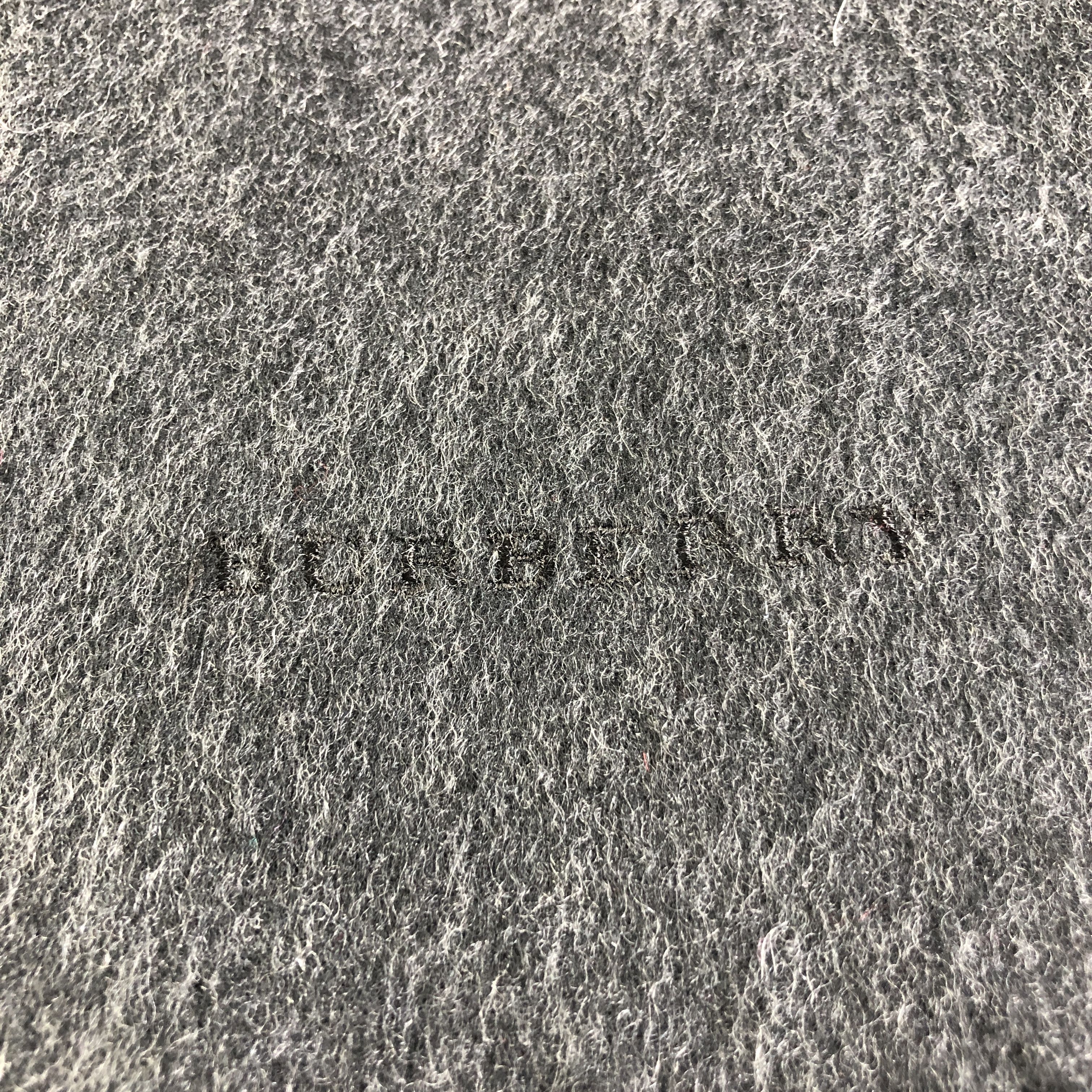 Burberry Burberry Plain Cashmere Scarf Muffler V2676 Size ONE SIZE - 5 Thumbnail