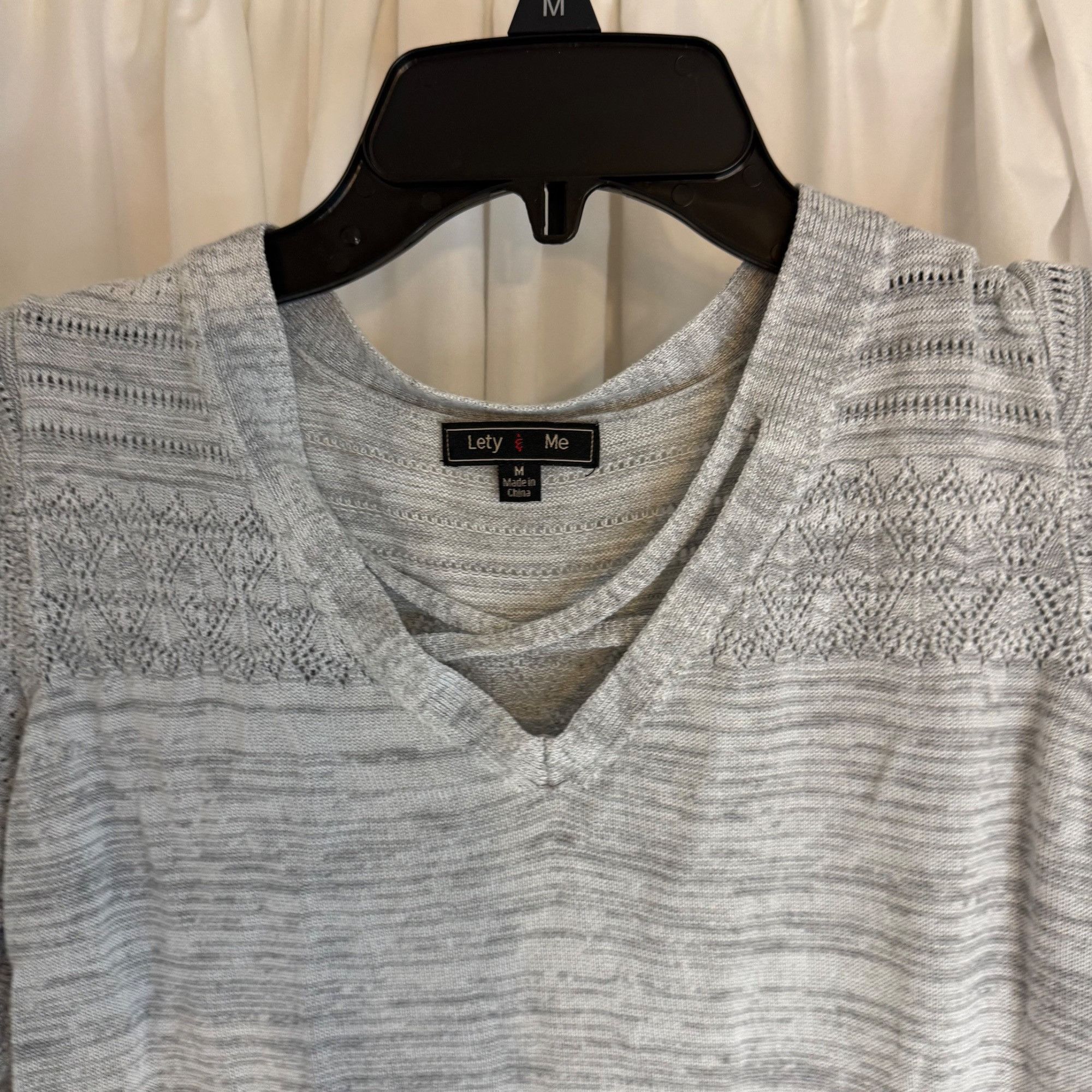 Other Lety & Me Gray V-Neck 3/4 Sleeve Knit Top Medium Womens Casu Size M / US 6-8 / IT 42-44 - 3 Thumbnail