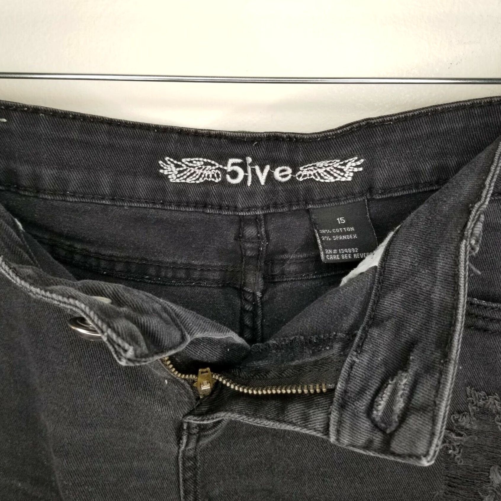 Vintage 5ive Womens Black Ripped Shorts Size 15 Size 36" / US 14 / IT 50 - 3 Thumbnail