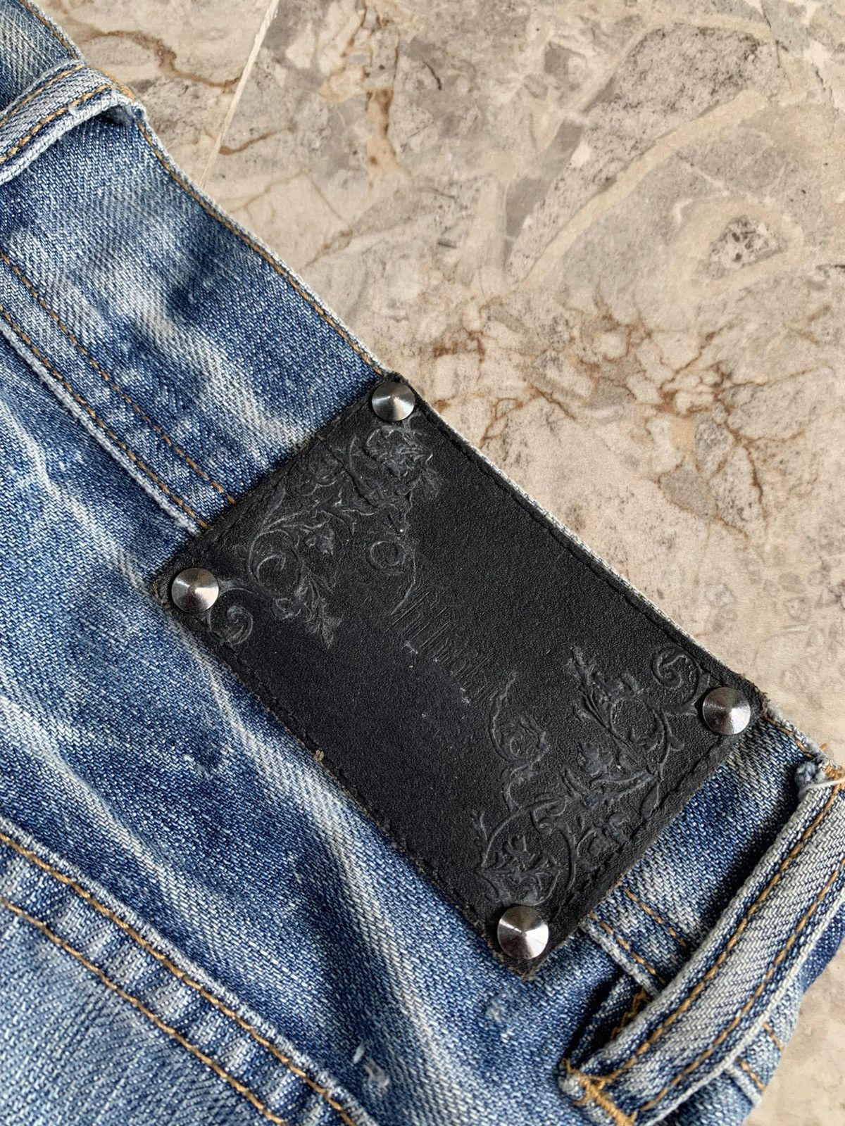 Japanese Brand 00’s Midas Mudwash Honeycomb Distressed Patchwork Jeans Size US 31 - 7 Thumbnail